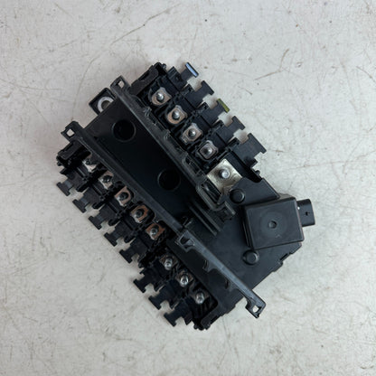 2015-2021 MERCEDES W205 C300 POWER DISTRIBUTION FUSE BOX JUNCTION BLOCK OEM