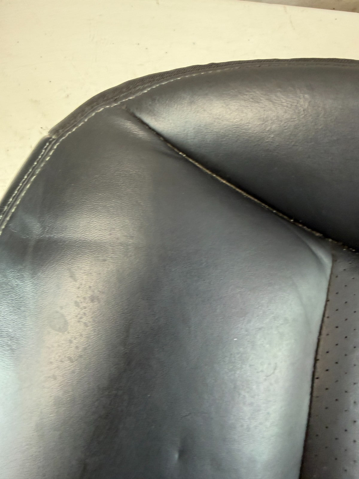2005-2013 CHEVROLET CORVETTE C6 LEFT DRIVER SIDE LOWER BENCH SEAT CUSHION BLACK