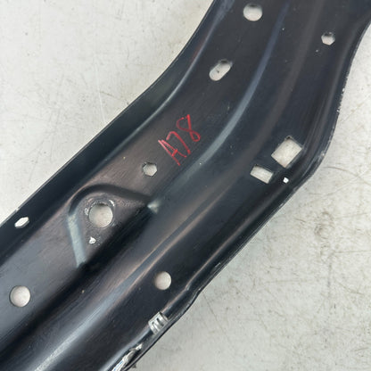 2016-2024 CHEVY CAMARO FRONT RIGHT PASSENGER FENDER SUPPORT BRACKET 84363604 OEM