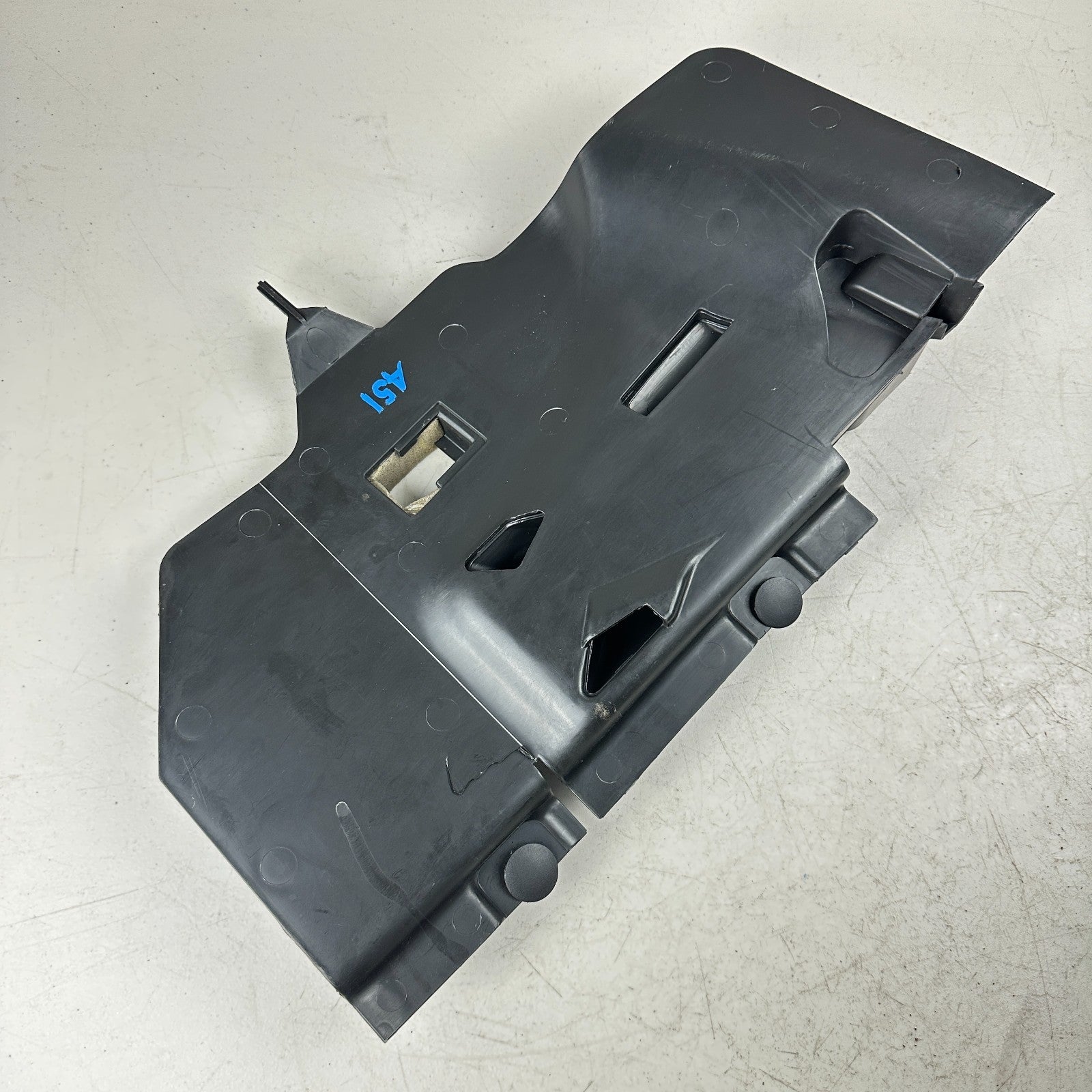 05-13 CHEVROLET CORVETTE RIGHT SIDE UNDER DASH LOWER HUSH TRIM PANEL BLACK OEM
