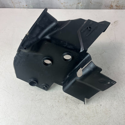 2016 - 2024 CHEVROLET CAMARO ENGINE AIR CLEANER INTAKE LOWER GUIDE BAFFLE OEM