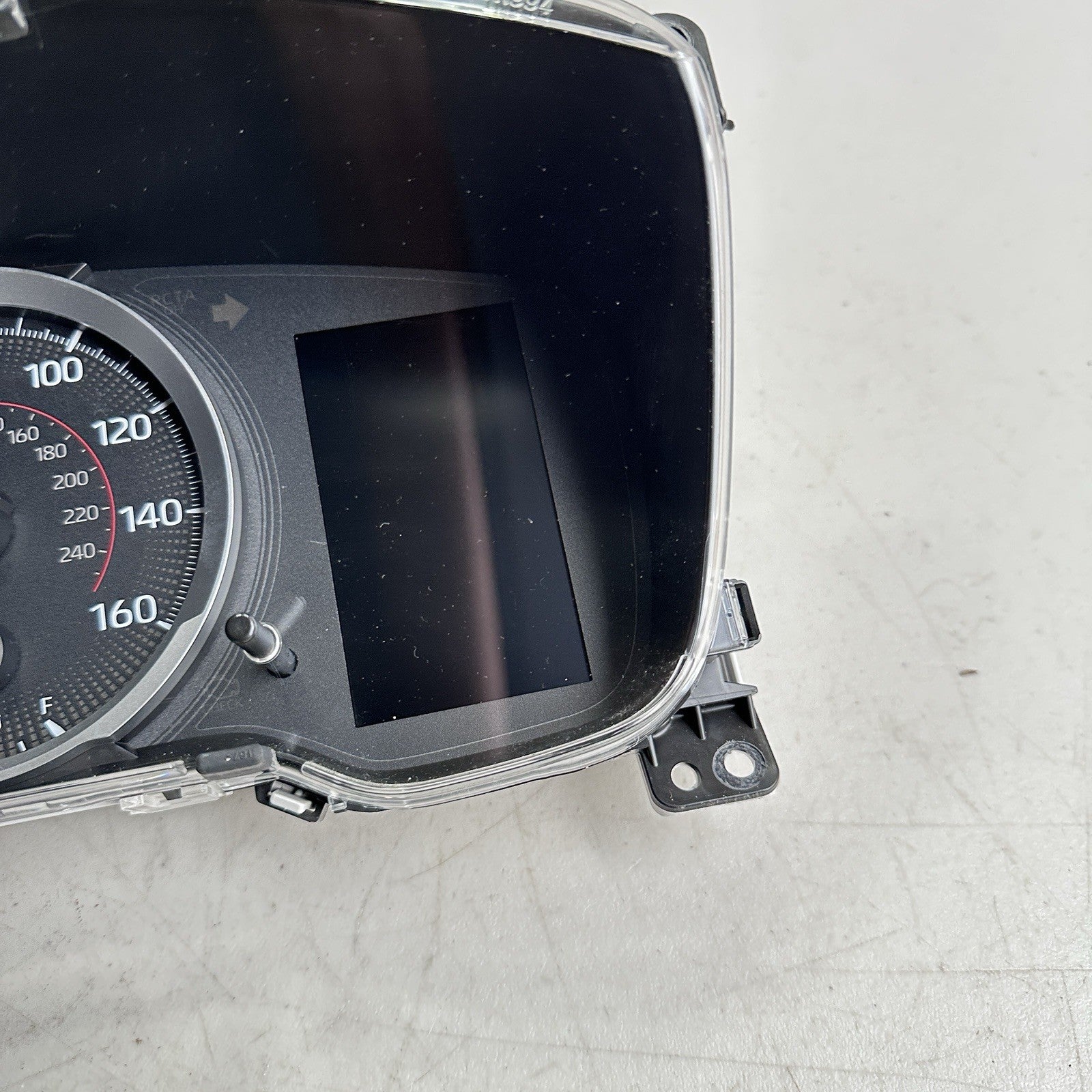 2021 Toyota Corolla Speedometer Cluster 2.0L 83800-F2W30 Used OEM 41,705 Miles