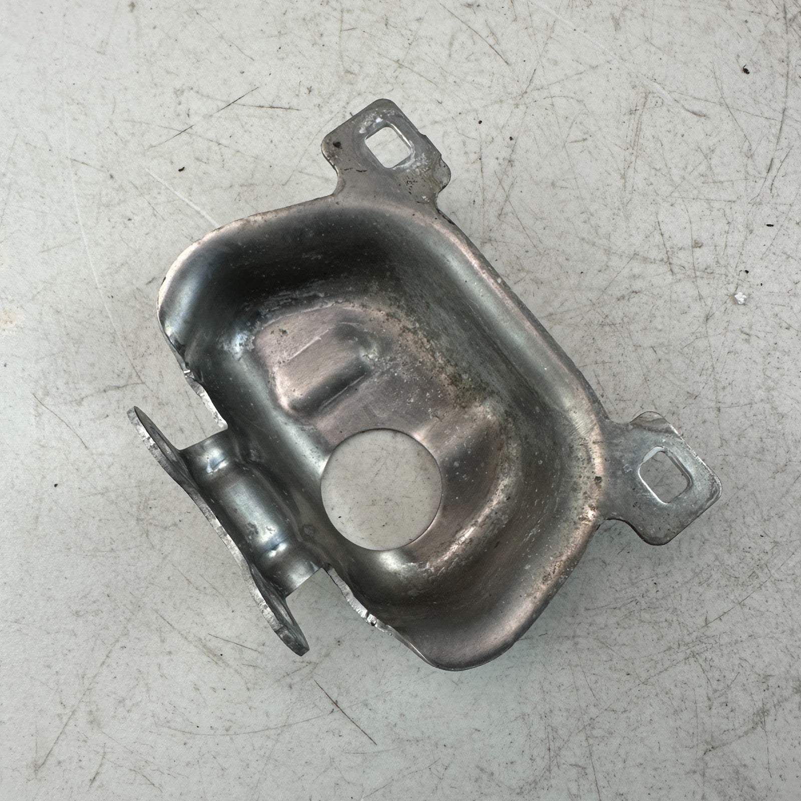 15-18 MERCEDES W205 C300 FRONT BUMPER IMPACT ABSORBER SUPPORT MOUNT BRACKET OEM