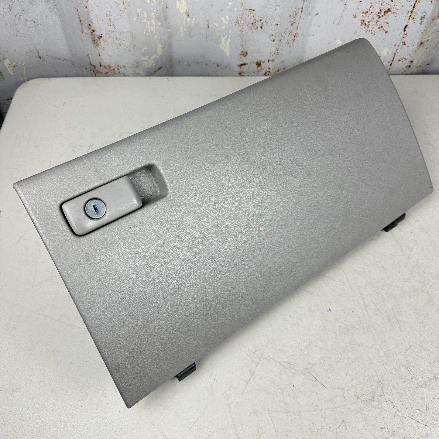 2011-2017 HONDA ODYSSEY RIGHT SIDE DASH STORAGE COMPARTMENT GLOVE BOX BEIGE OEM