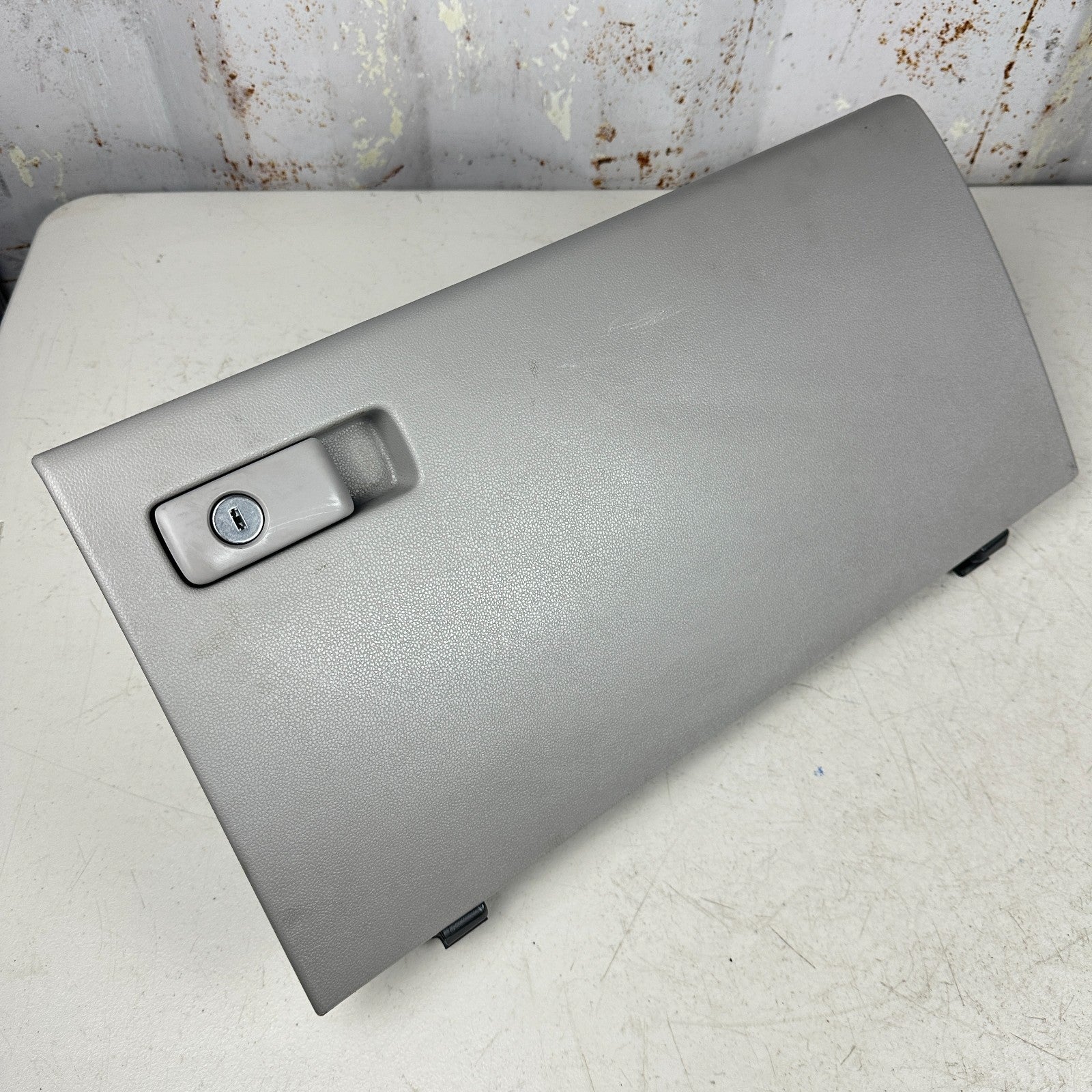 2011-2017 HONDA ODYSSEY RIGHT SIDE DASH STORAGE COMPARTMENT GLOVE BOX BEIGE OEM
