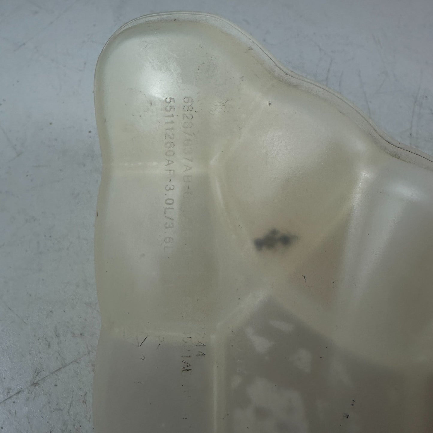 2011 - 2023 DODGE CHARGER 3.6L ENGINE RADIATOR COOLANT RECOVERY BOTTLE TANK OEM