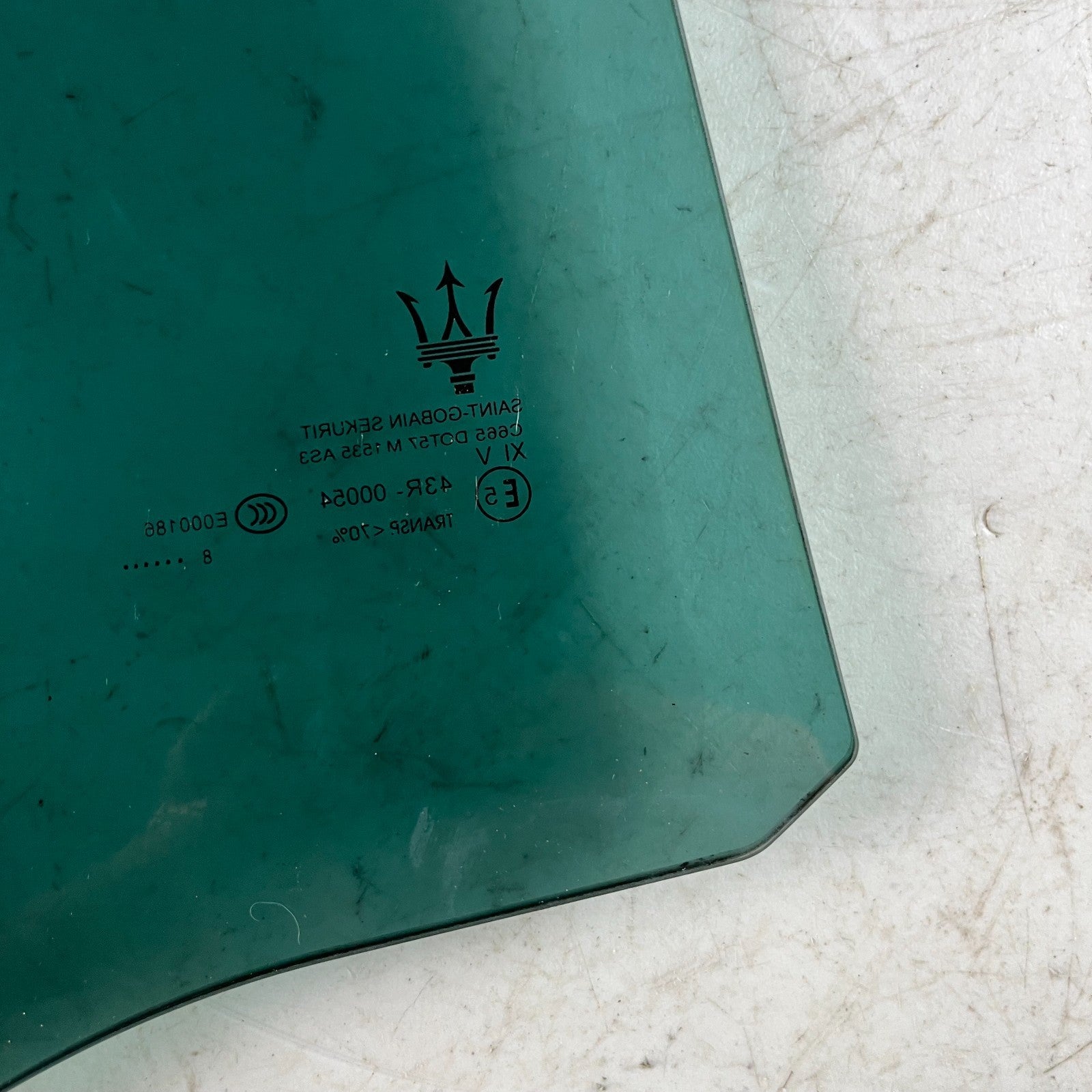 2017-2024 MASERATI LEVANTE REAR RIGHT PASSENGER DOOR WINDOW GLASS 43R-00054 OEM
