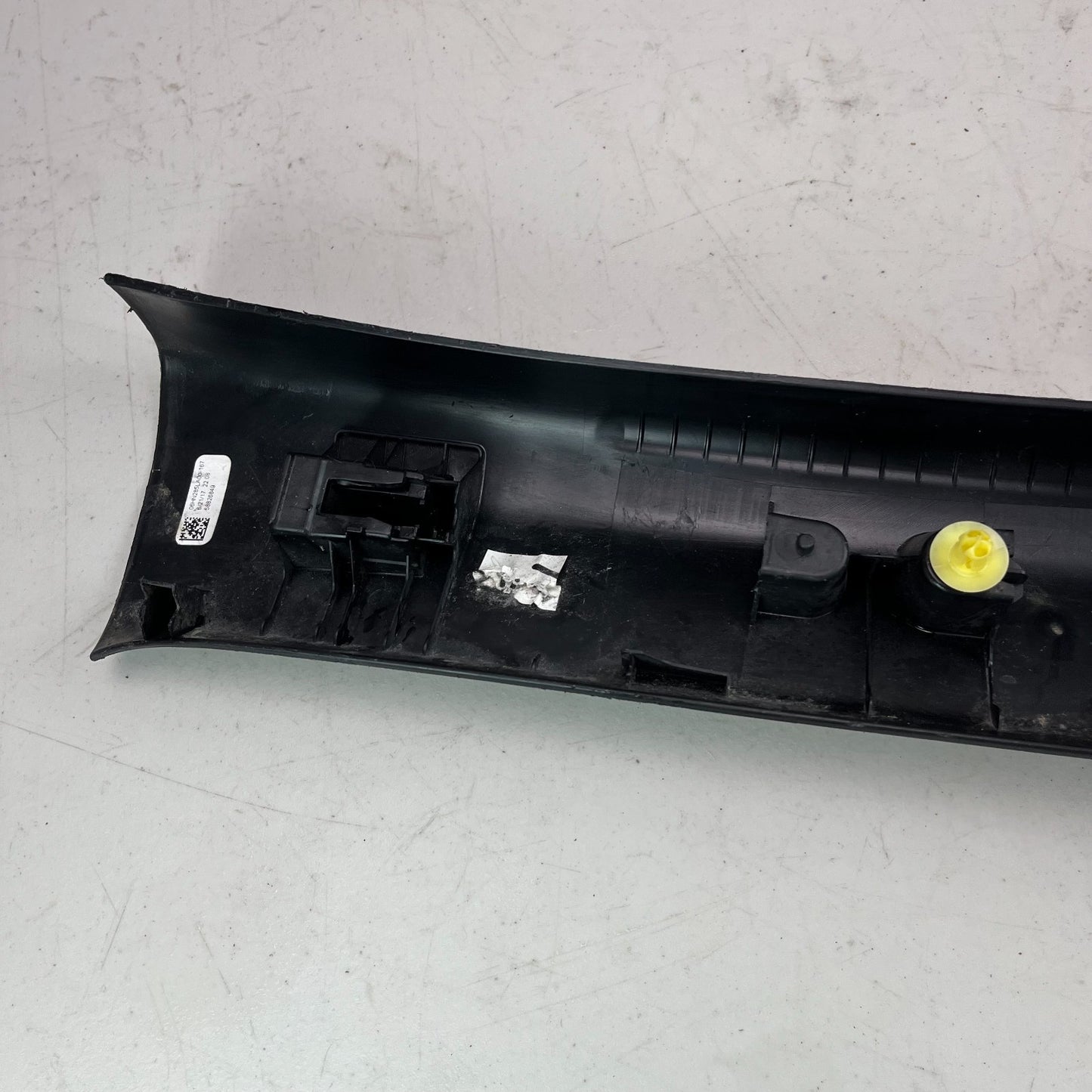2013 - 2017 HONDA ACCORD FRONT LEFT SIDE A PILLAR TRIM COVER BLACK 84151-T2A-A00
