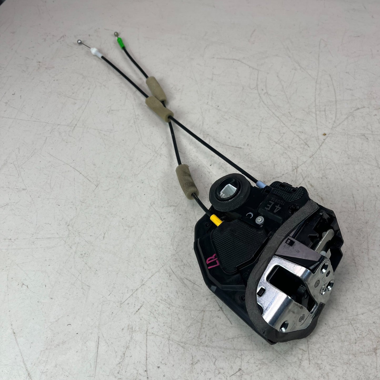 2019-2022 TOYOTA COROLLA REAR LEFT SIDE DOOR LOCK LATCH ACTUATOR 6906033131 OEM