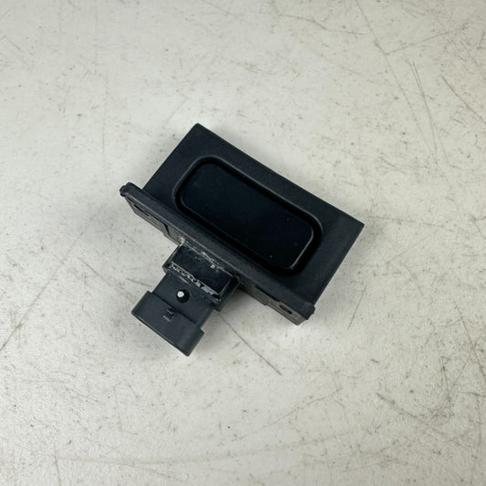 05-13 CHEVROLET CORVETTE C6 FRONT LEFT SIDE DOOR TOUCH PAD RELEASE HANDLE OEM