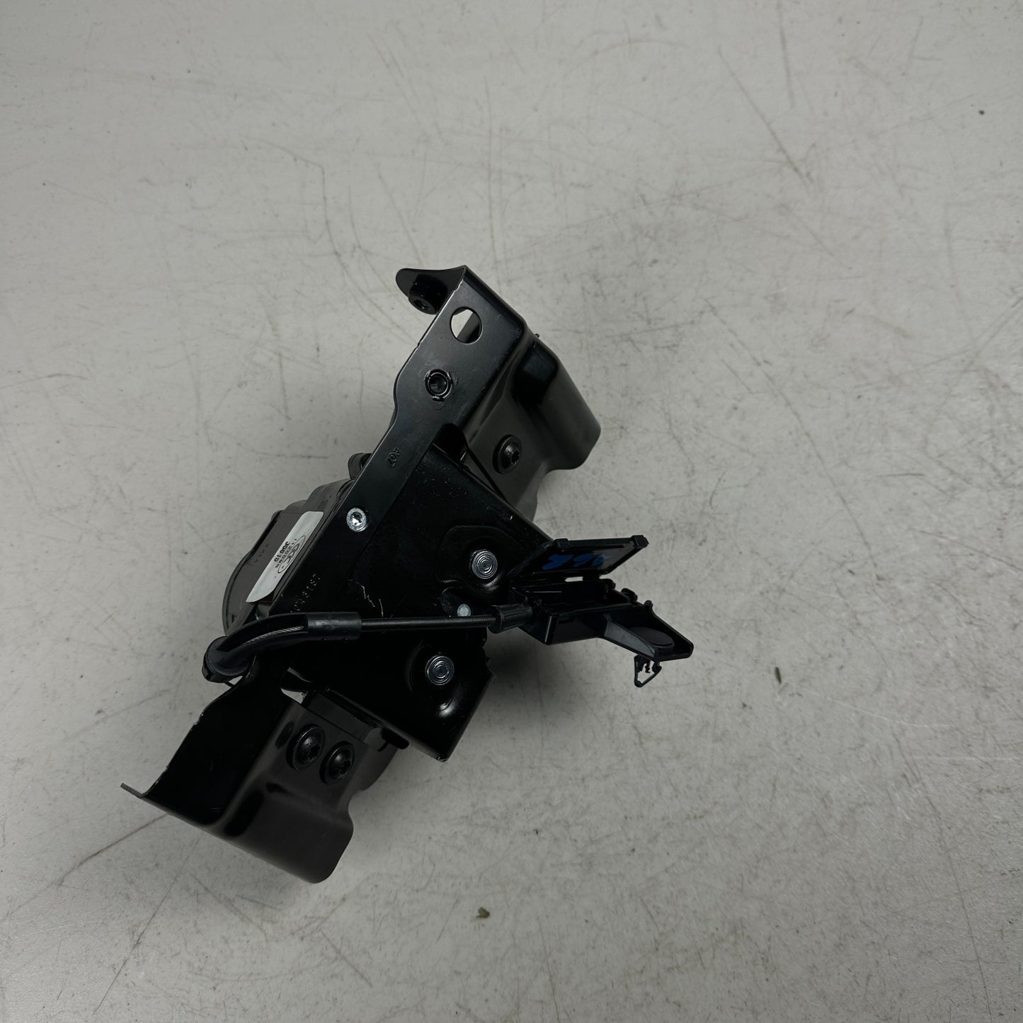 2014-2019 CHEVROLET CORVETTE C7 REAR TAILGATE TRUNK LID LOCK LATCH ACTUATOR OEM