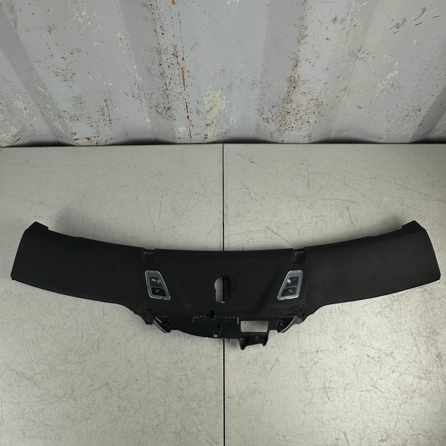 2014-2019 CHEVROLET CORVETTE FRONT WINDSHIELD ROOF HEADER UPPER COVER TRIM OEM