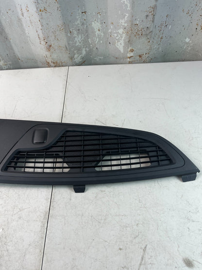 2016-24 CHEVROLET CAMARO DASHBOARD DEFROST GRILLE COVER TRIM PANEL 84081749 OEM