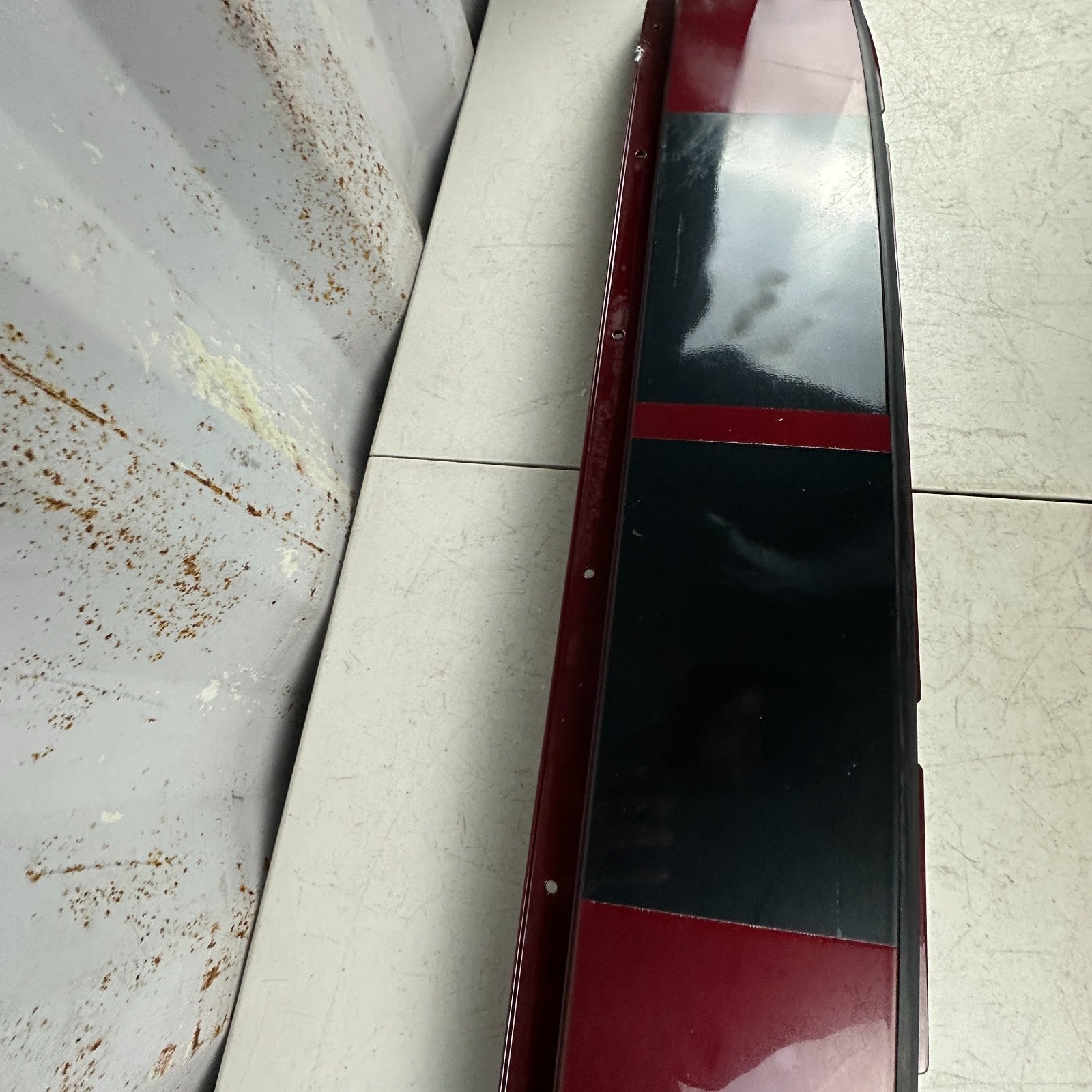 14-19 CHEVY CORVETTE REAR HARD TOP ROOF EXTENSION COVER PANEL LONG BEACH RED OEM
