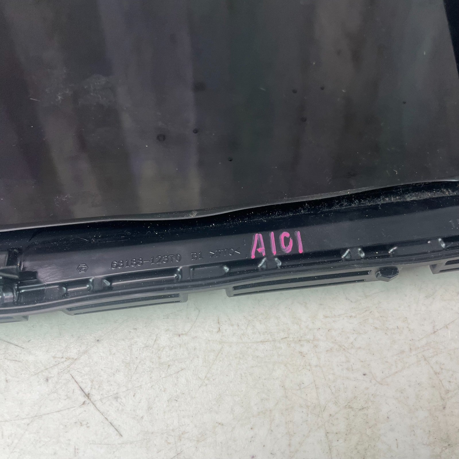2020-2025 TOYOTA COROLLA REAR LEFT SIDE DOOR VENT WINDOW GLASS 68189-12370 OEM