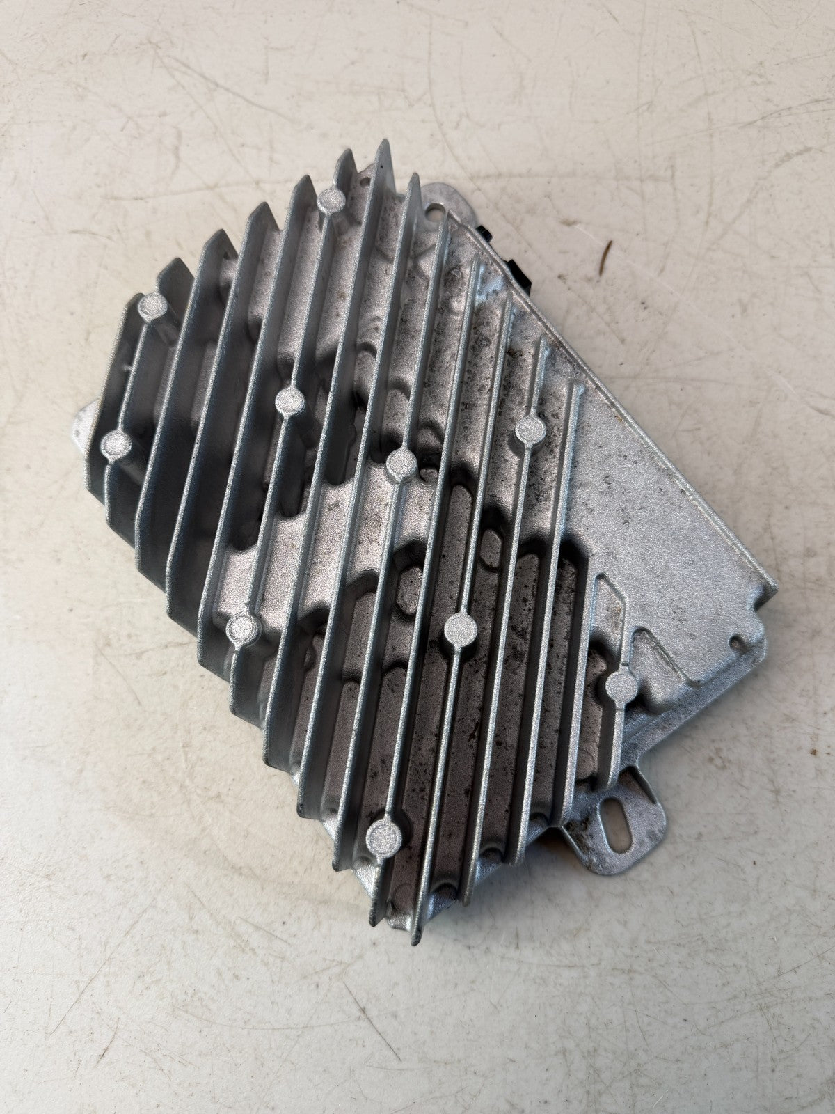 2019-2024 CHEVROLET CAMARO ZL1 BOSE RADIO AUDIO SOUND AMP AMPLIFIER 84850437 OEM