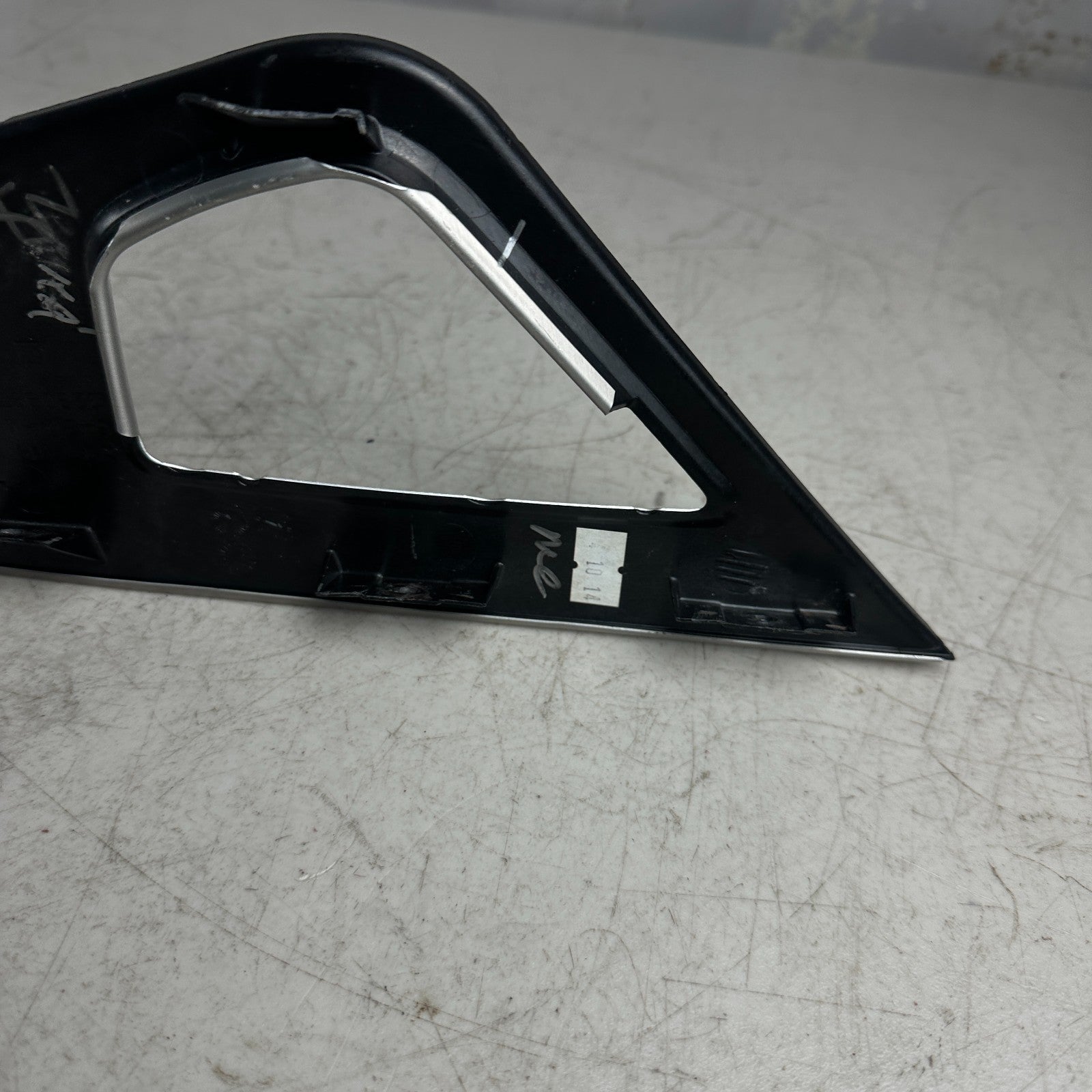 2014-2019 CHEVROLET CORVETTE DASHBOARD INSTRUMENT PANEL BEZEL TRIM MOLDING OEM