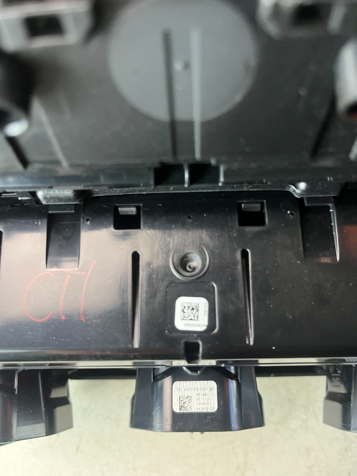 2015-2020 MERCEDES W205 C300 2.0L CENTER CONSOLE AIR VENT SWITCH PANEL ASSY OEM