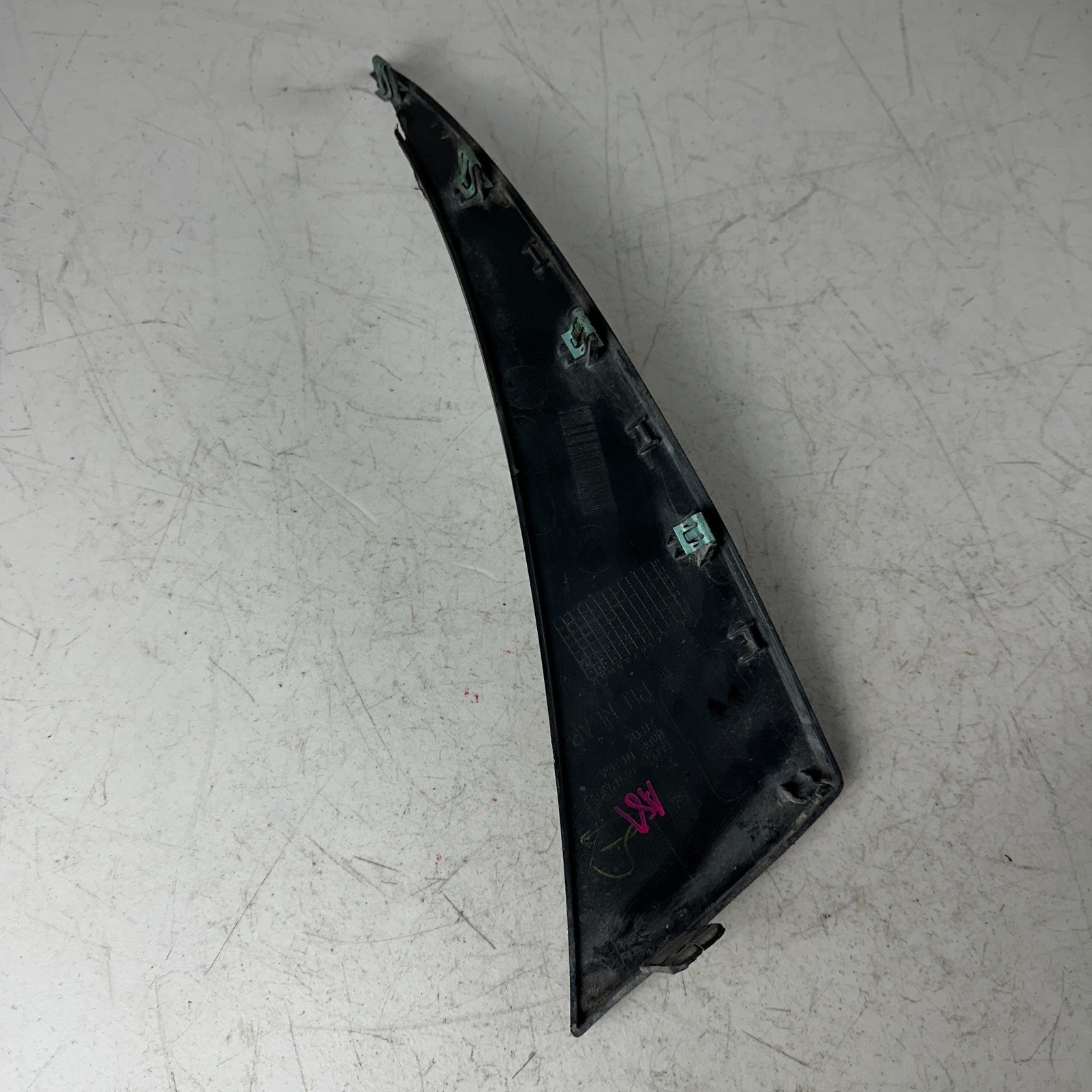 2014-2019 CHEVROLET CORVETTE C7 REAR RIGHT SIDE SPLASH SHIELD GUARD COVER OEM