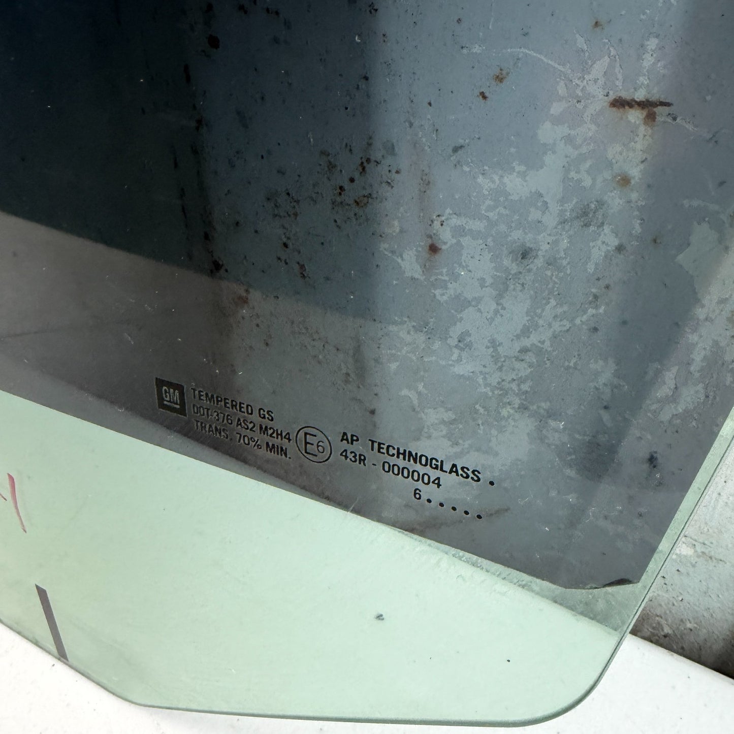 2005-2013 CHEVROLET CORVETTE C6 FRONT RIGHT PASSENGER SIDE DOOR WINDOW GLASS OEM