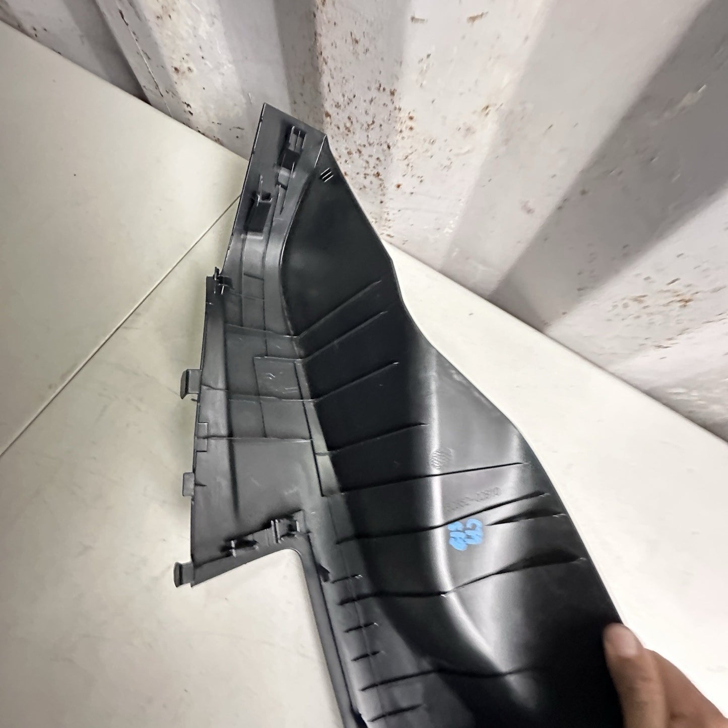 2020- 2025 TOYOTA COROLLA SEDAN REAR RIGHT C PILLAR LOWER QUARTER COVER TRIM OEM