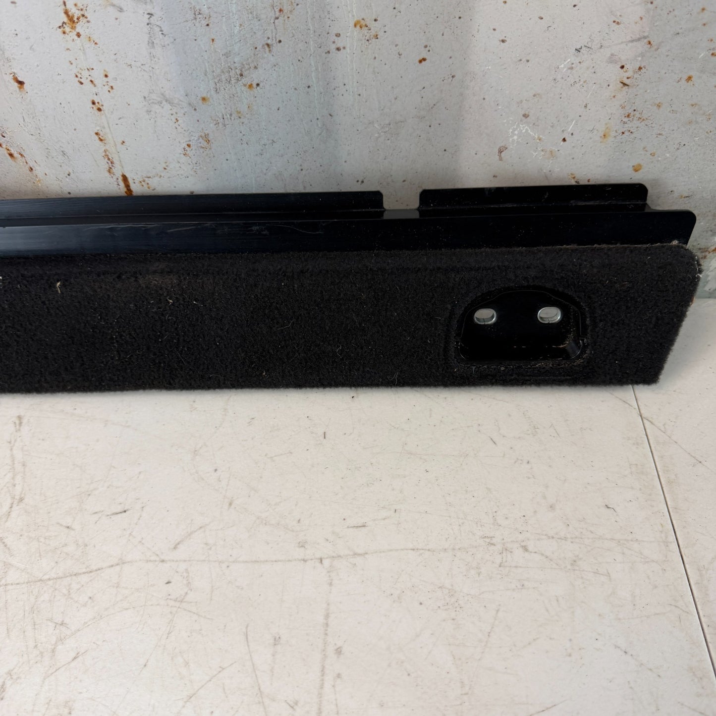2017-2020 MASERATI LEVANTE LEFT SIDE TRUNK CARGO FLOOR HOOK RAIL COVER TRIM OEM