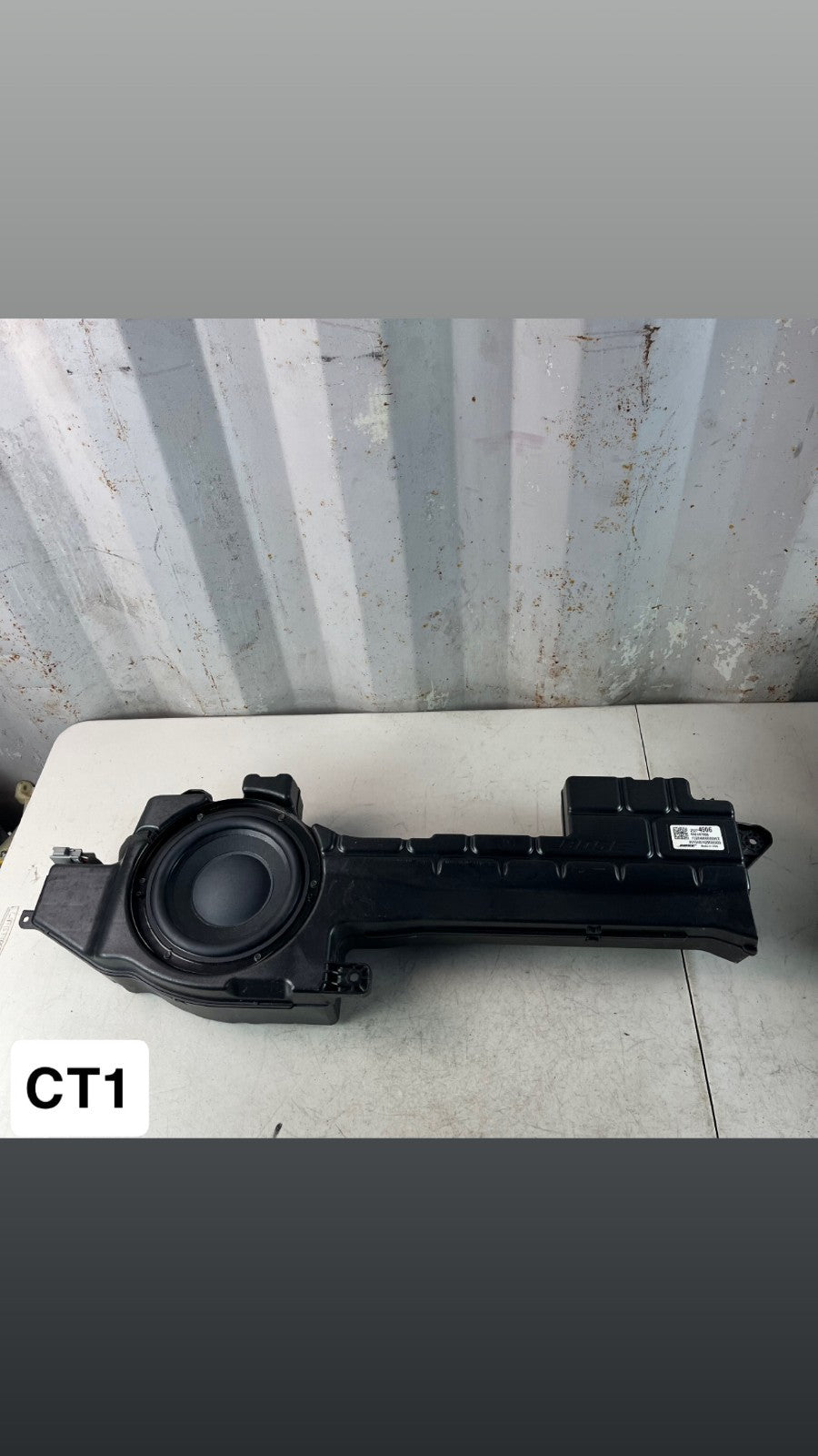 2014-2019 CHEVROLET CORVETTE BOSE AUDIO RADIO SUBWOOFER SUB WOOFER SPEAKER BOX