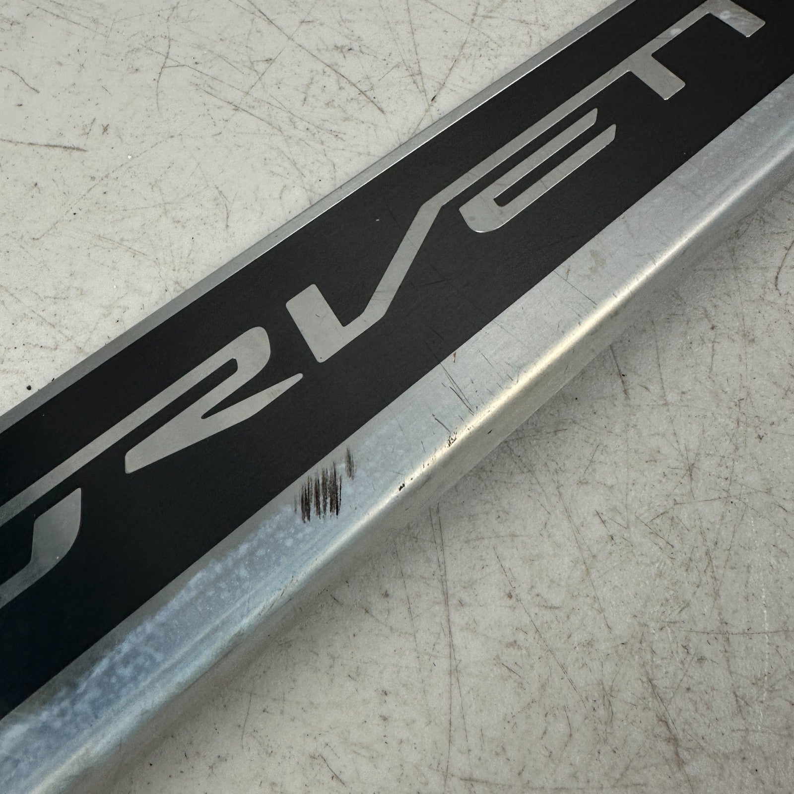 2014-2019 CHEVROLET CORVETTE C7 DOOR SILL SCUFF ENTRY PLATE TRIM 22789326 OEM