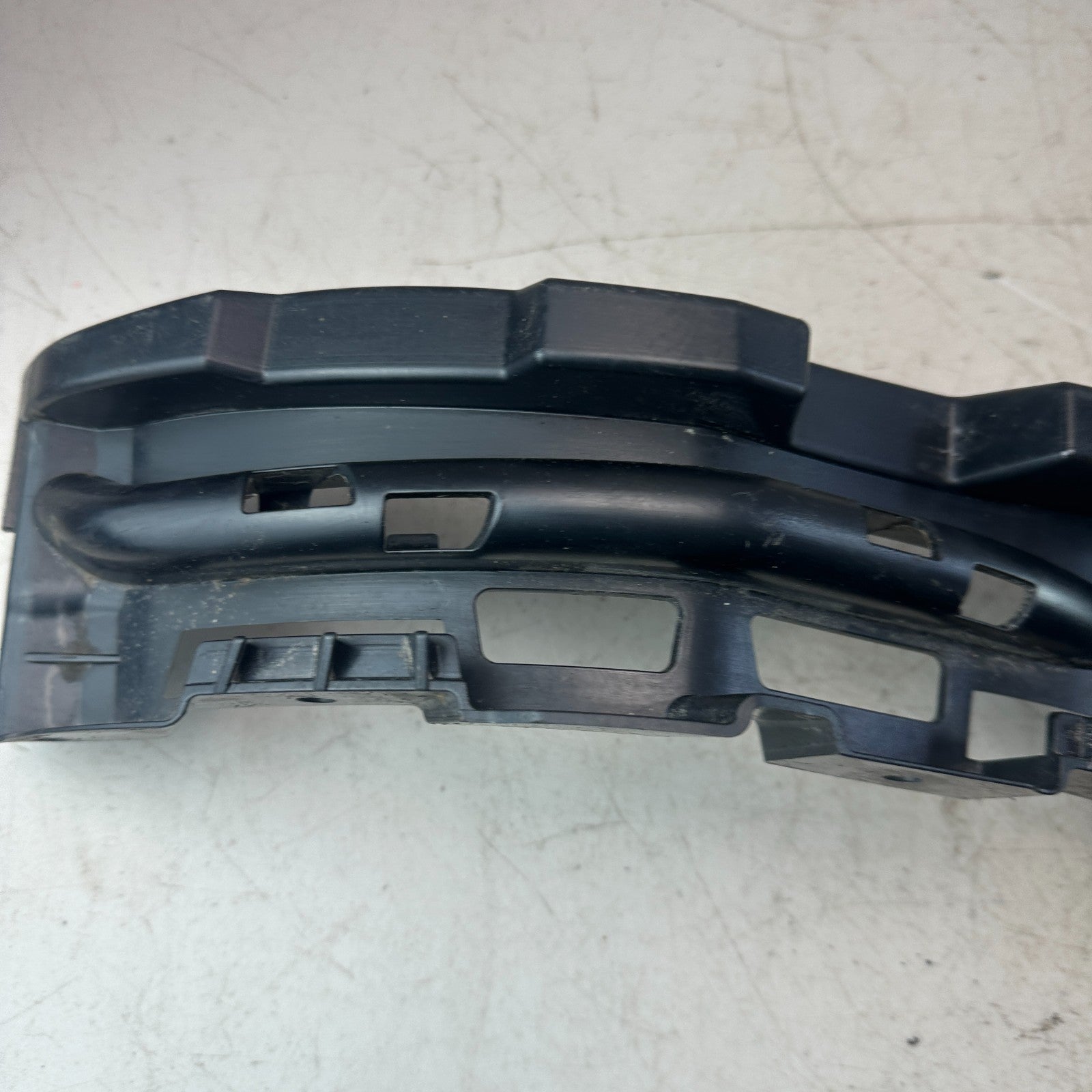 2015-2021 MERCEDES C300 REAR RIGHT BUMPER MOUNT HOLDER BRACKET A2058801802 OEM