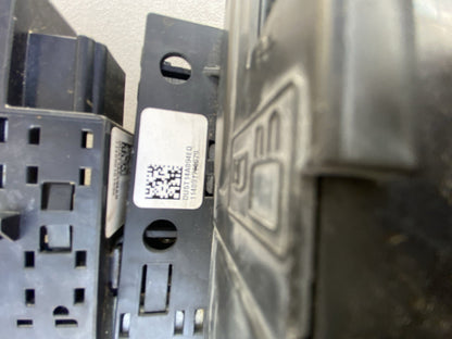 2013-2016 FORD FUSION BATTERY JUNCTION BLOCK  FUSE BOX OEM DU5T 14A094ED
