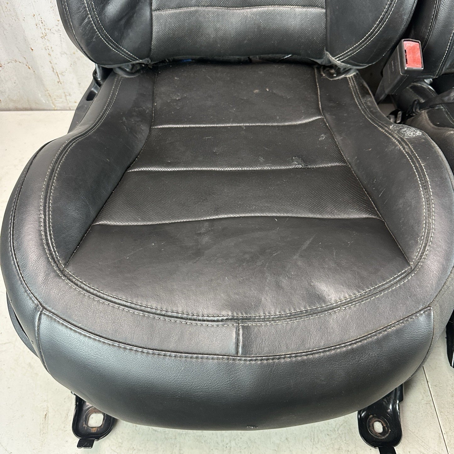 14-19 Chevrolet Corvette C7 Competition Seat Cushion Assembly Set Black DAMAGED