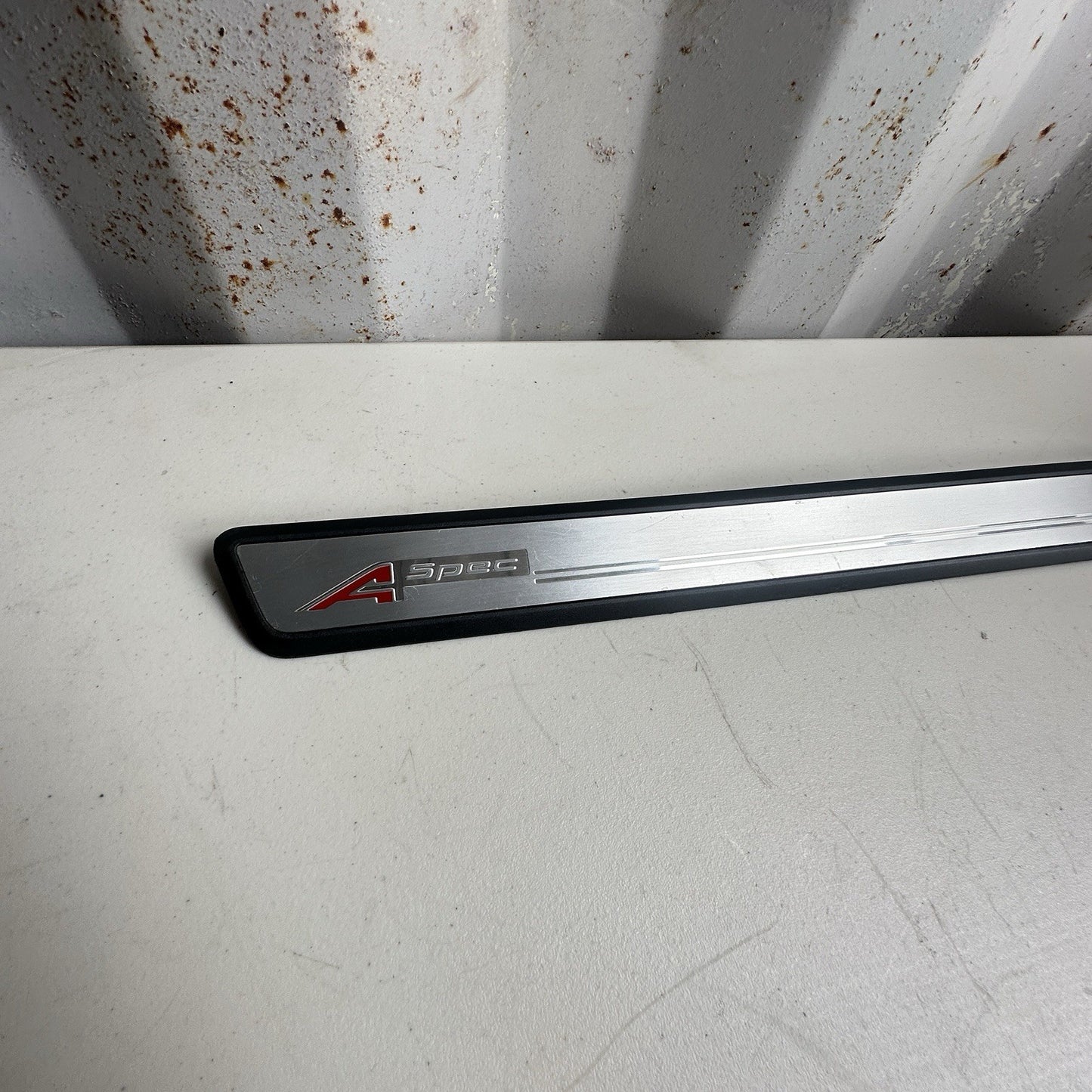 2023-2025 ACURA INTEGRA FRONT RIGHT PASSENGER DOOR SILL SCUFF COVER PANEL OEM