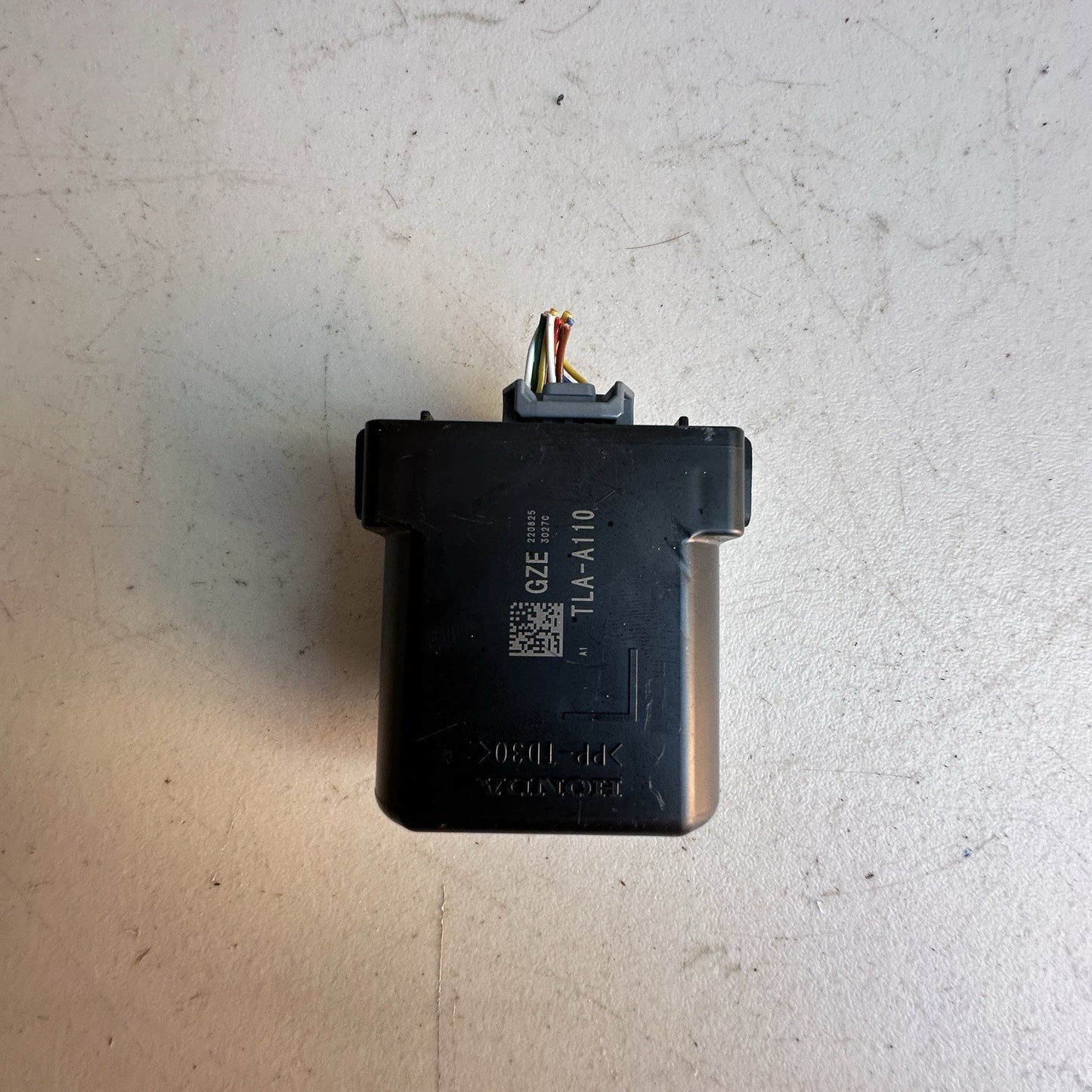 2017-2022 HONDA CR-V GATEWAY CONTROL MODULE UNIT TLA-A110 OEM