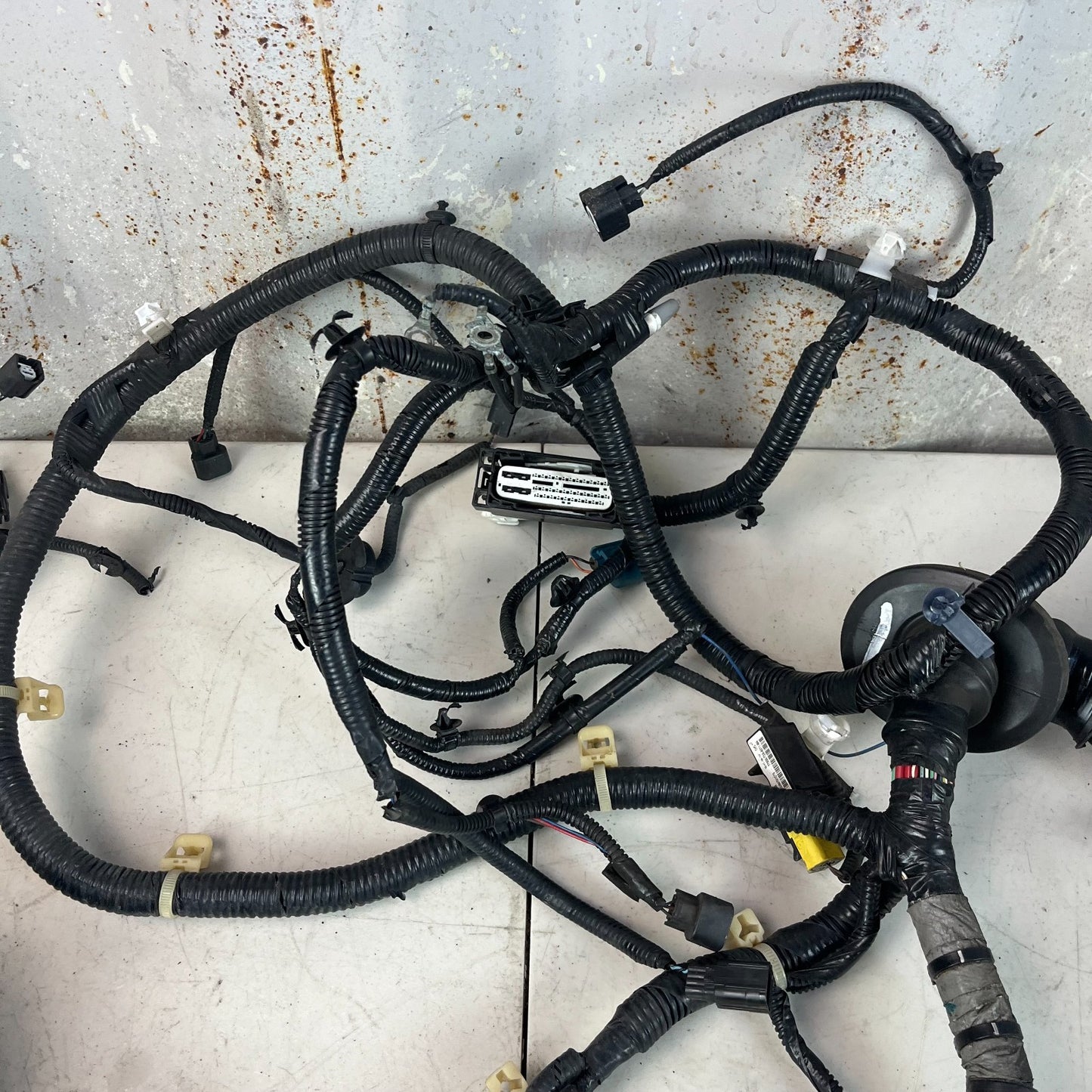 2016 HONDA ACCORD ENGINE ROOM FUSE BOX WIRE WIRING HARNESS 3220A-T2F-A441 OEM