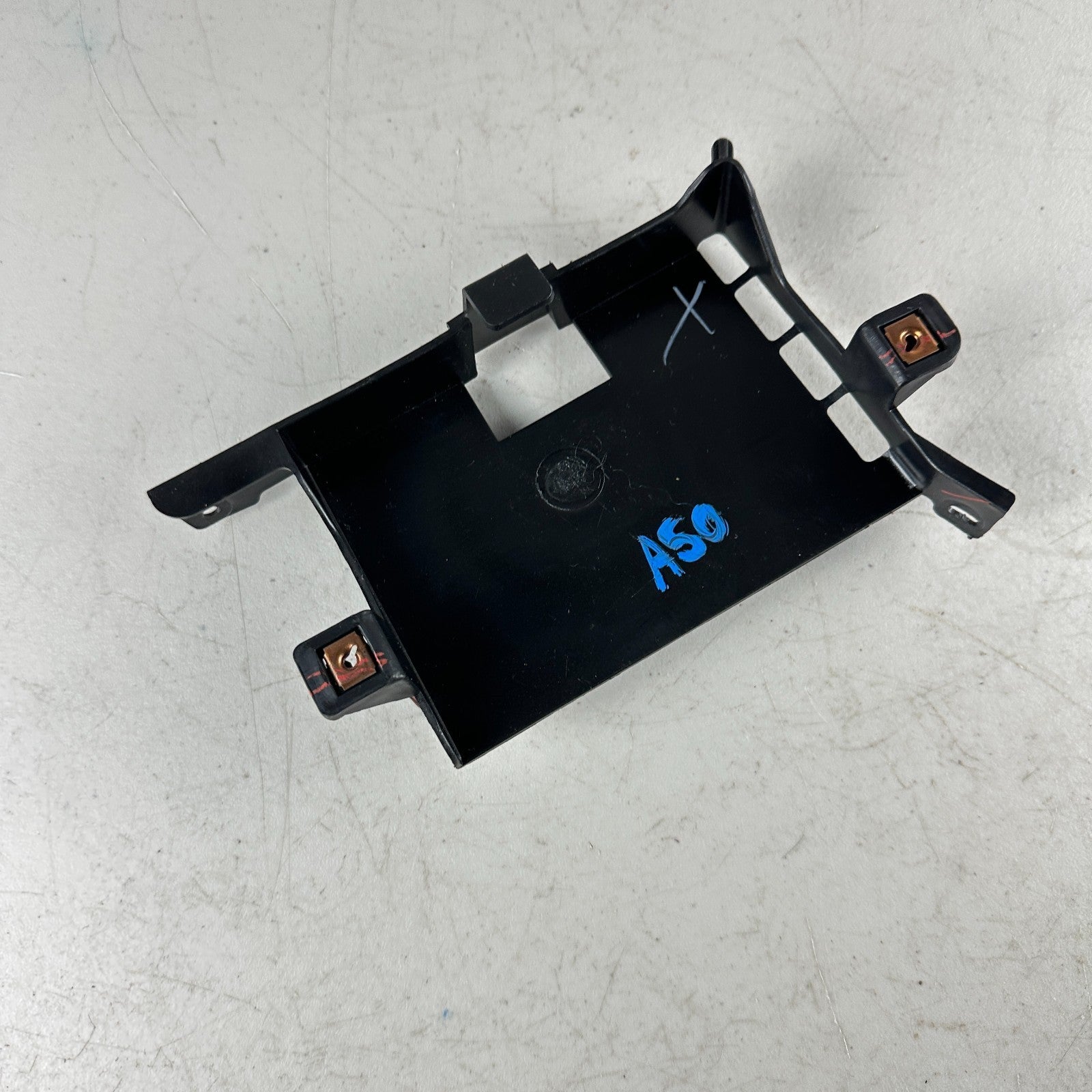 2005-2013 CHEVROLET CORVETTE FRONT DASH KEYLESS CONTROL MODULE BRACKET OEM
