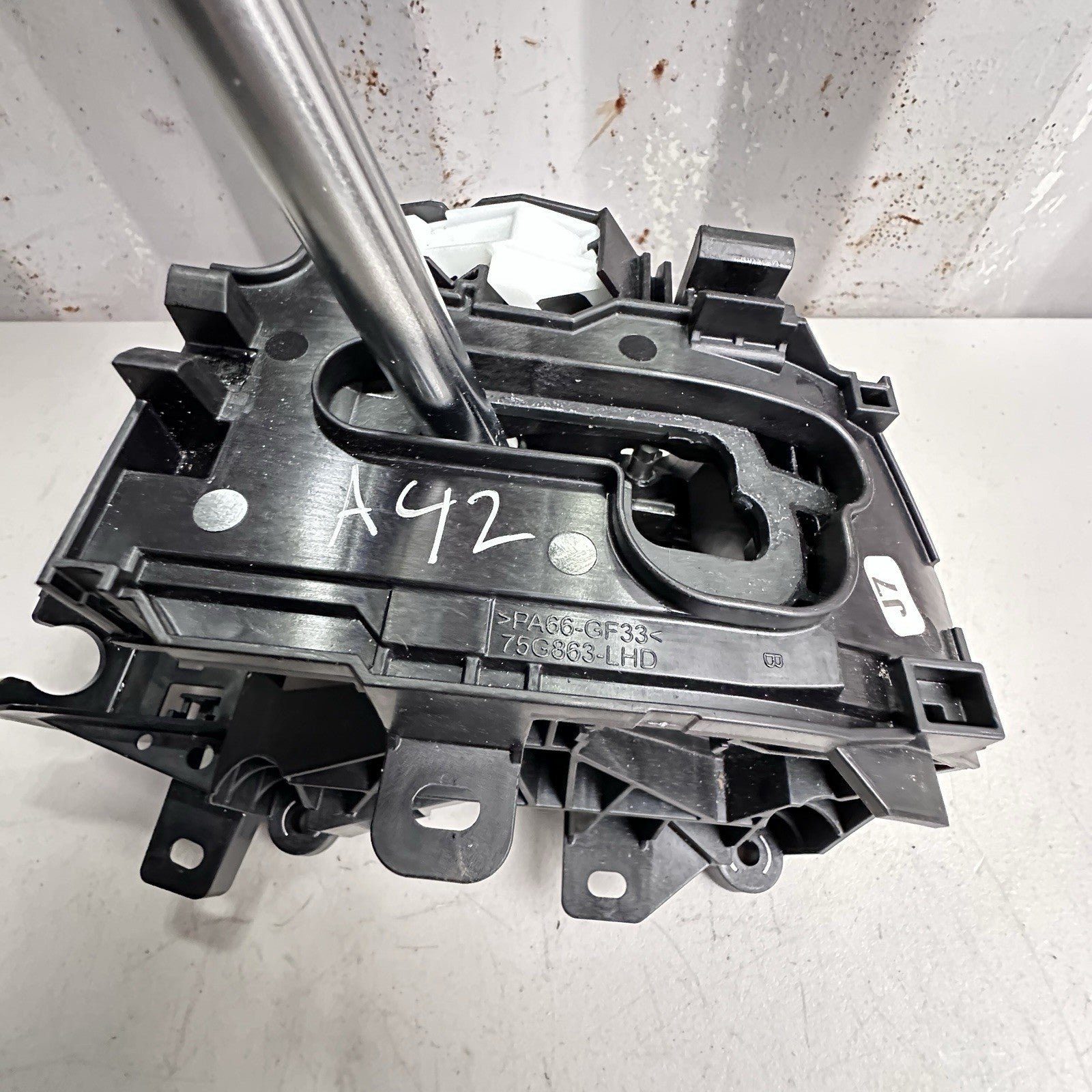 2020-2022 TOYOTA COROLLA FLOOR GEAR SHIFTER BLACK 2.0L AT FWD