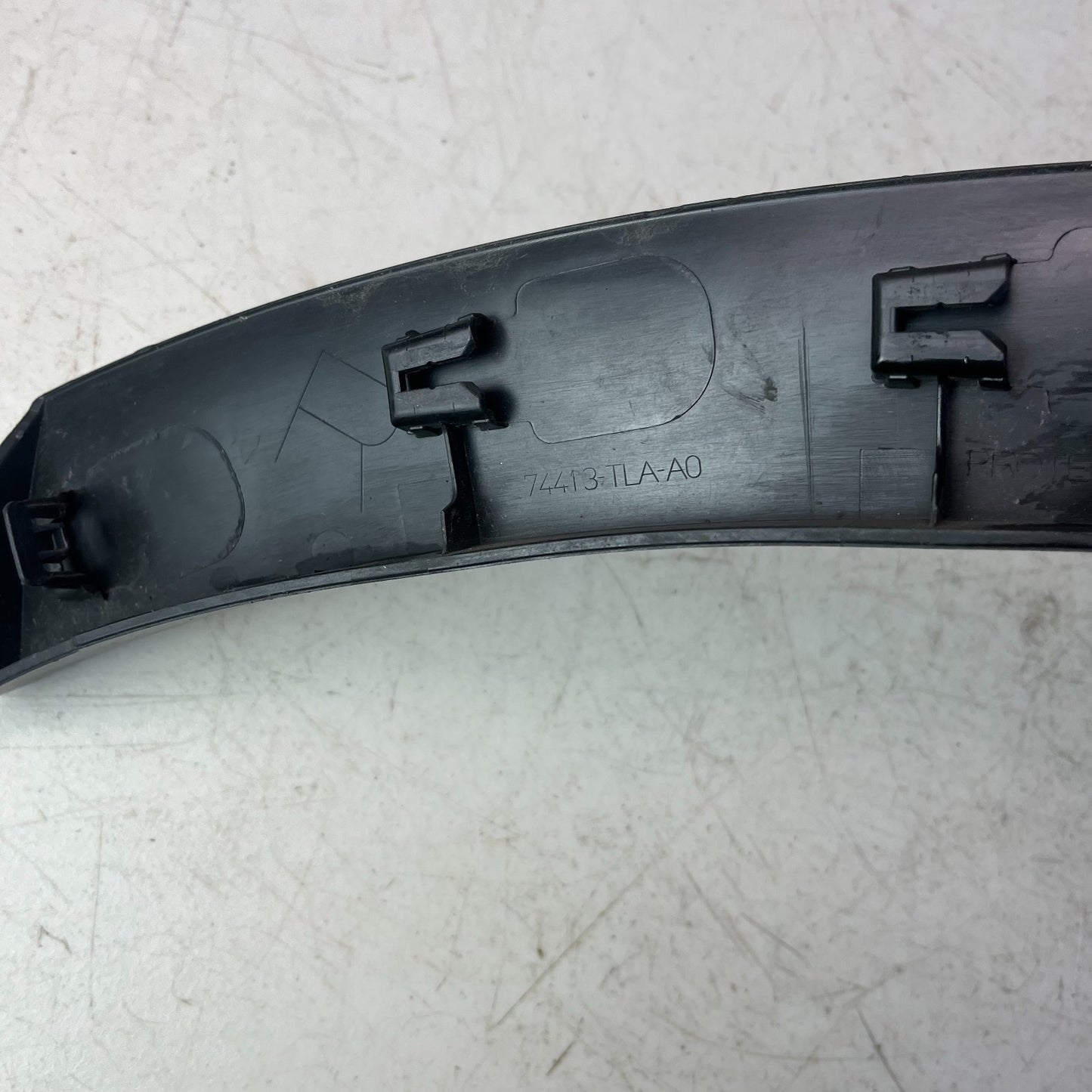 2017-2022 HONDA CR-V CRV REAR RIGHT SIDE WHEEL ARCH MOLDING TRIM 74413-TLA-A0