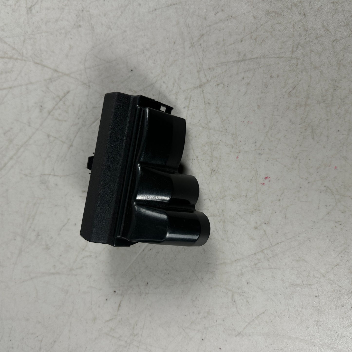 2014-2019 CHEVROLET CORVETTE C7 POWER DISTRIBUTION FUSE BOX BLOCK COVER OEM