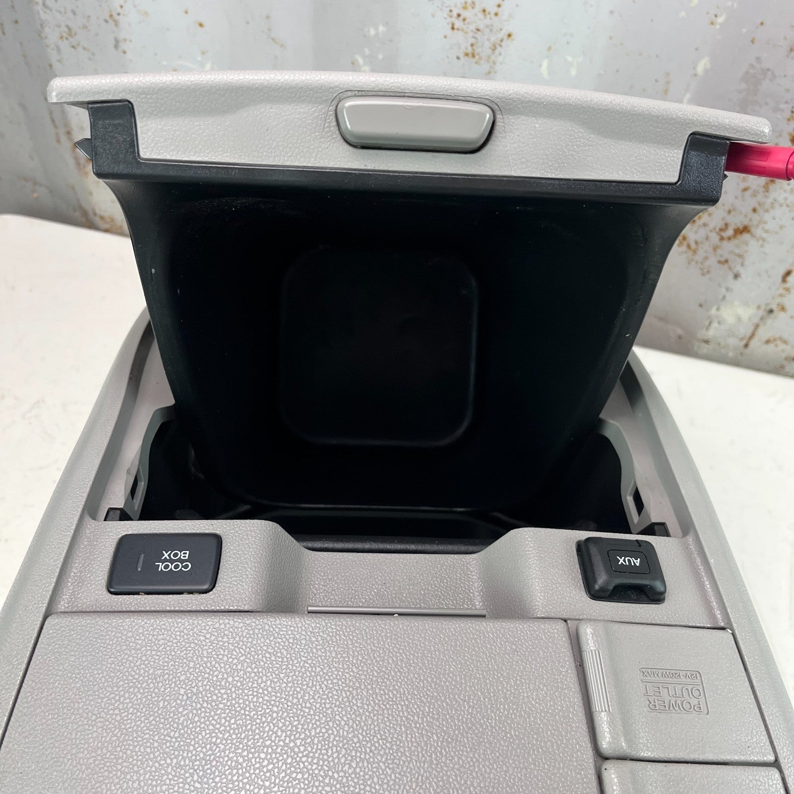 2011-2013 HONDA ODYSSEY FRONT LOWER CENTER DASH STORAGE BOX POWER OUTLET AASY