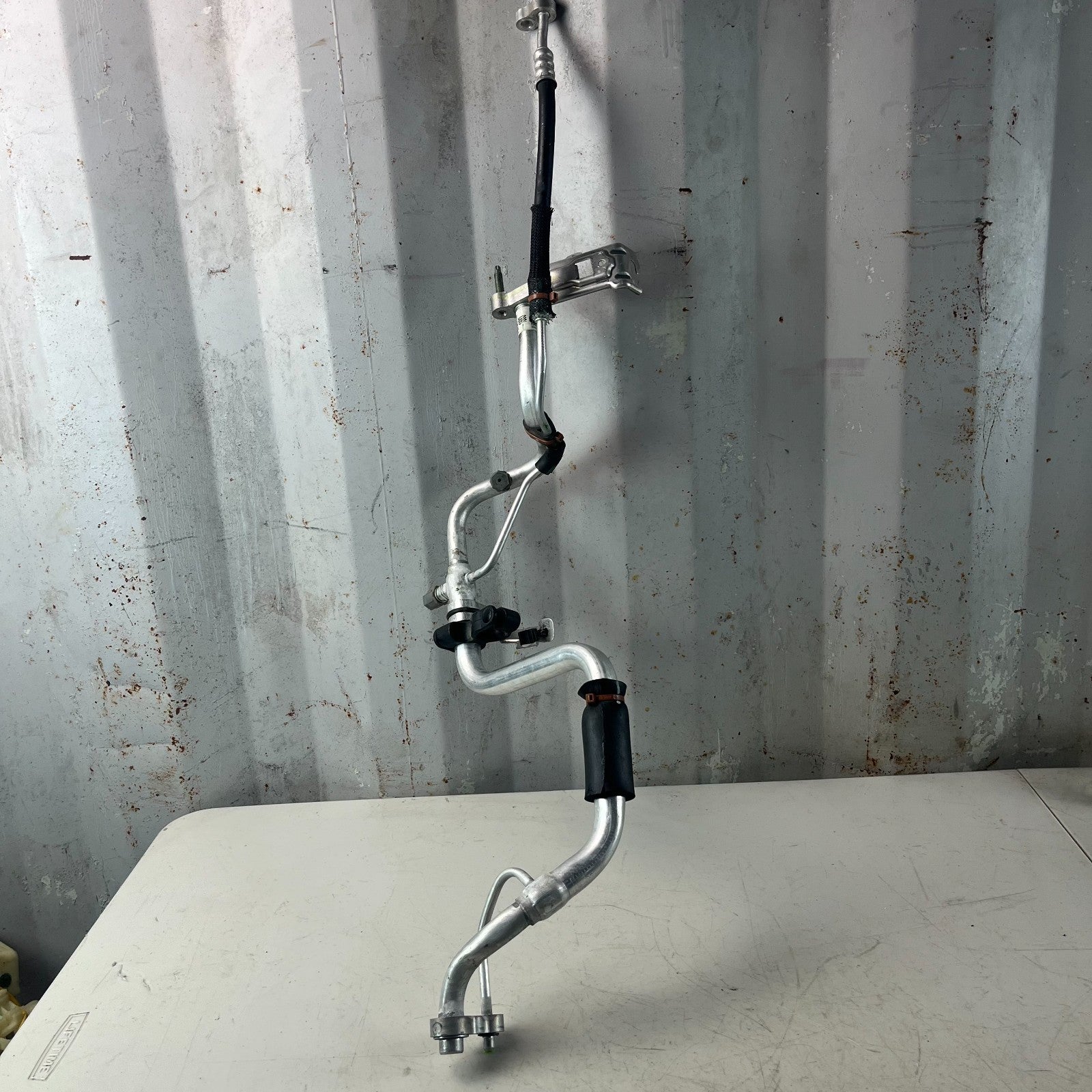 2016-2024 CHEVROLET AIR CONDITIONING REFRIGERANT SUCTION HOSE PIPE 23228913 OEM