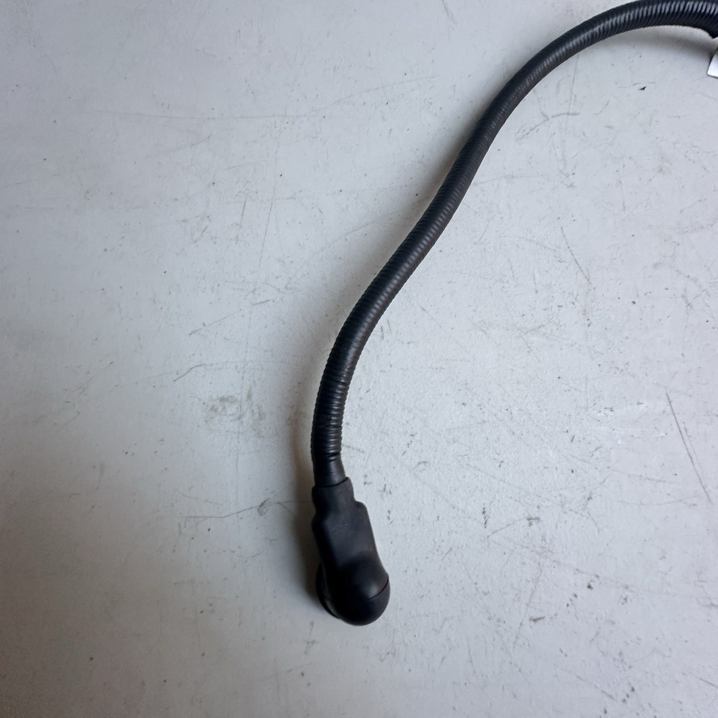 2015-2019 Chevrolet Corvette Alternator Cable - 23437875