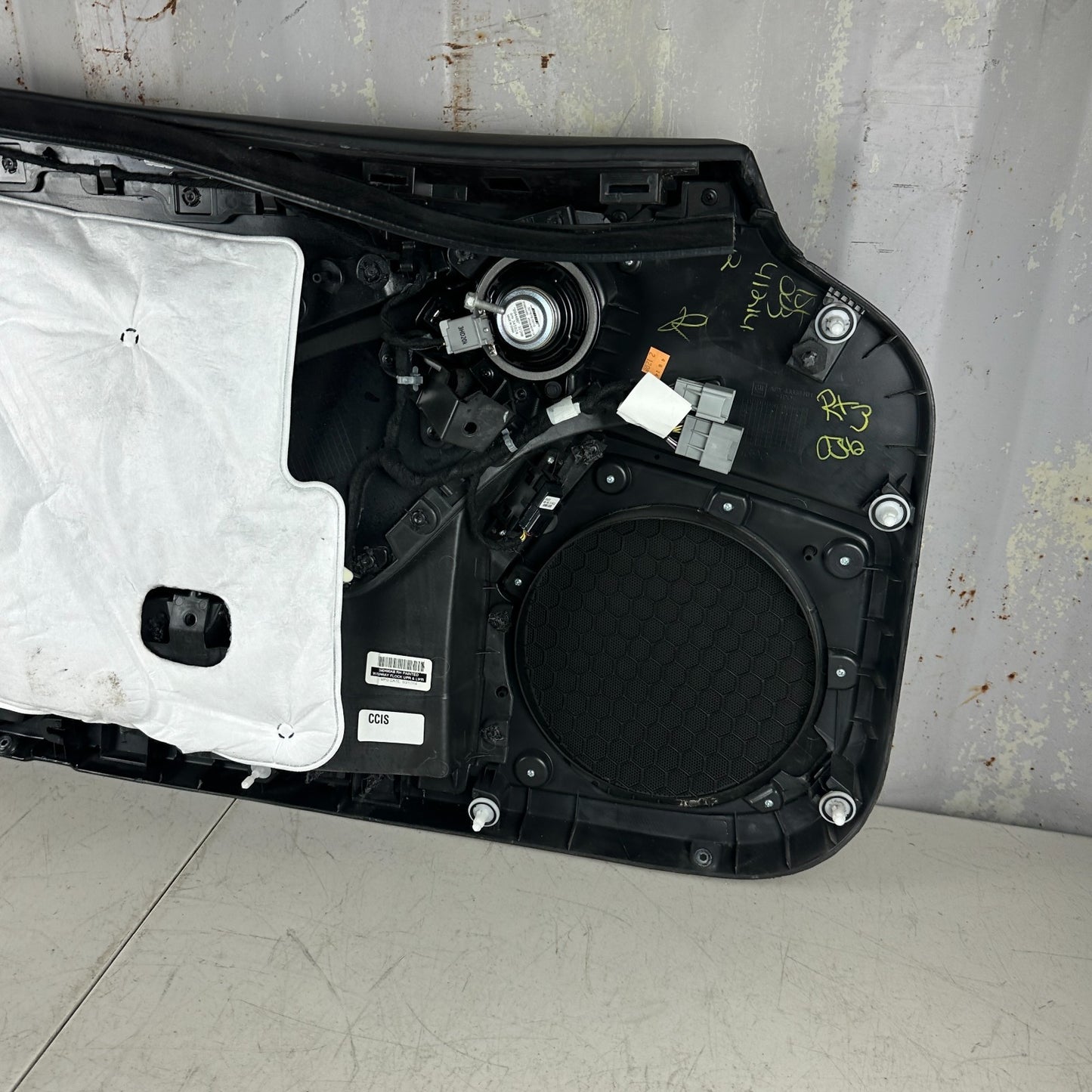 2014-2019 CHEVROLET CORVETTE C7 FRONT RIGHT SIDE INTERIOR DOOR PANEL BLACK OEM