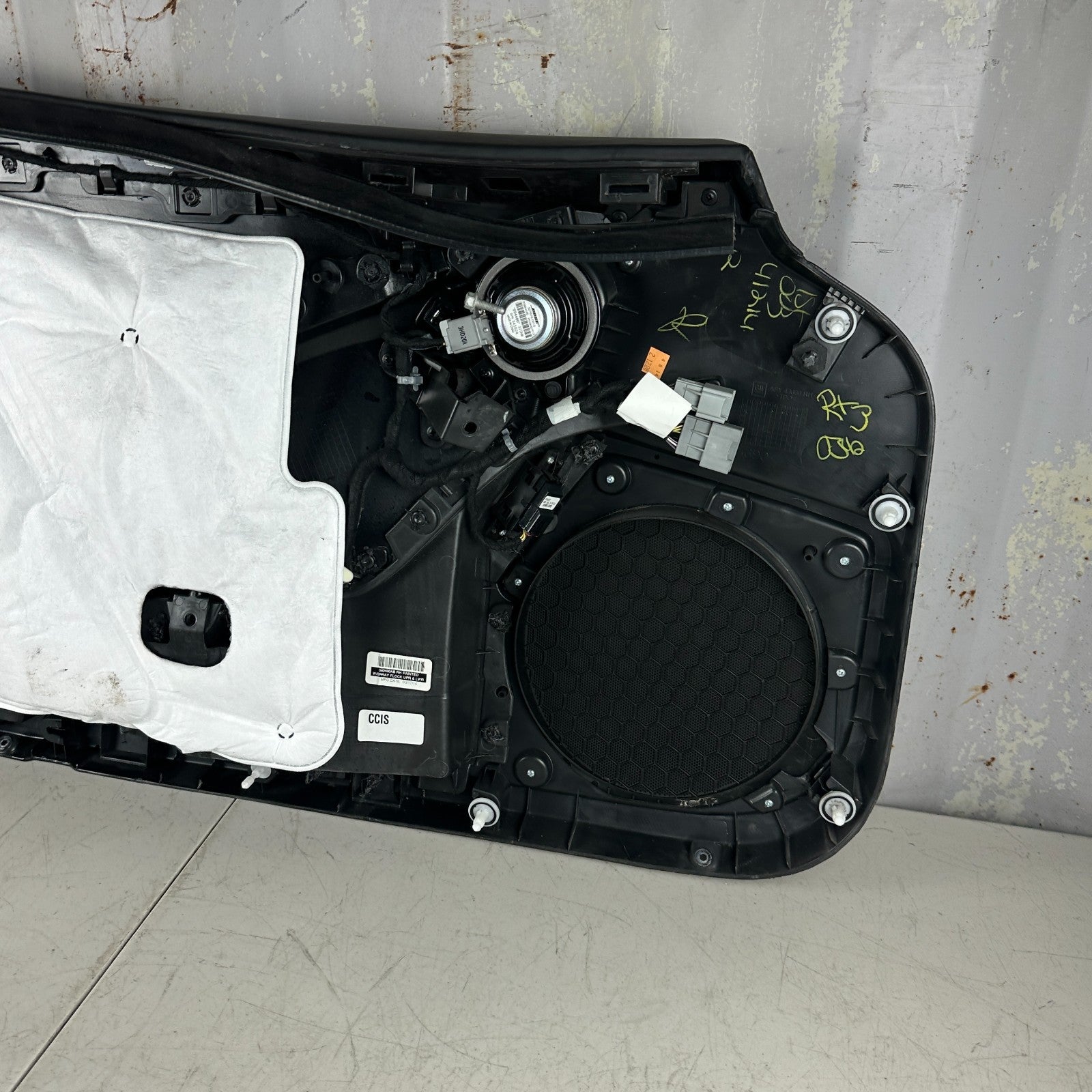2014-2019 CHEVROLET CORVETTE C7 FRONT RIGHT SIDE INTERIOR DOOR PANEL BLACK OEM