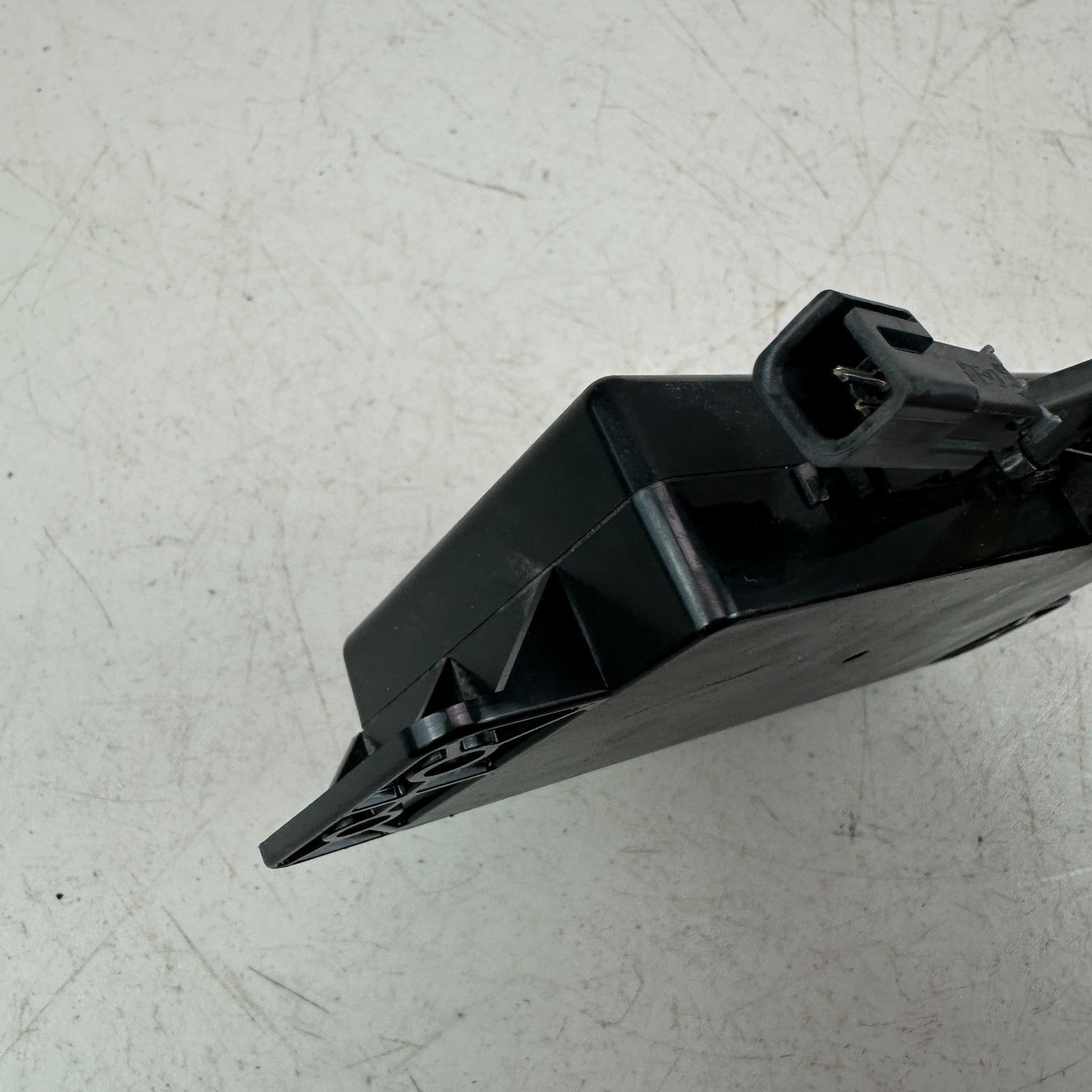 2010-2015 CHEVY CAMARO ONSTAR BACKUP BATTERY CONTROL MODULE UNIT 23117460 OEM