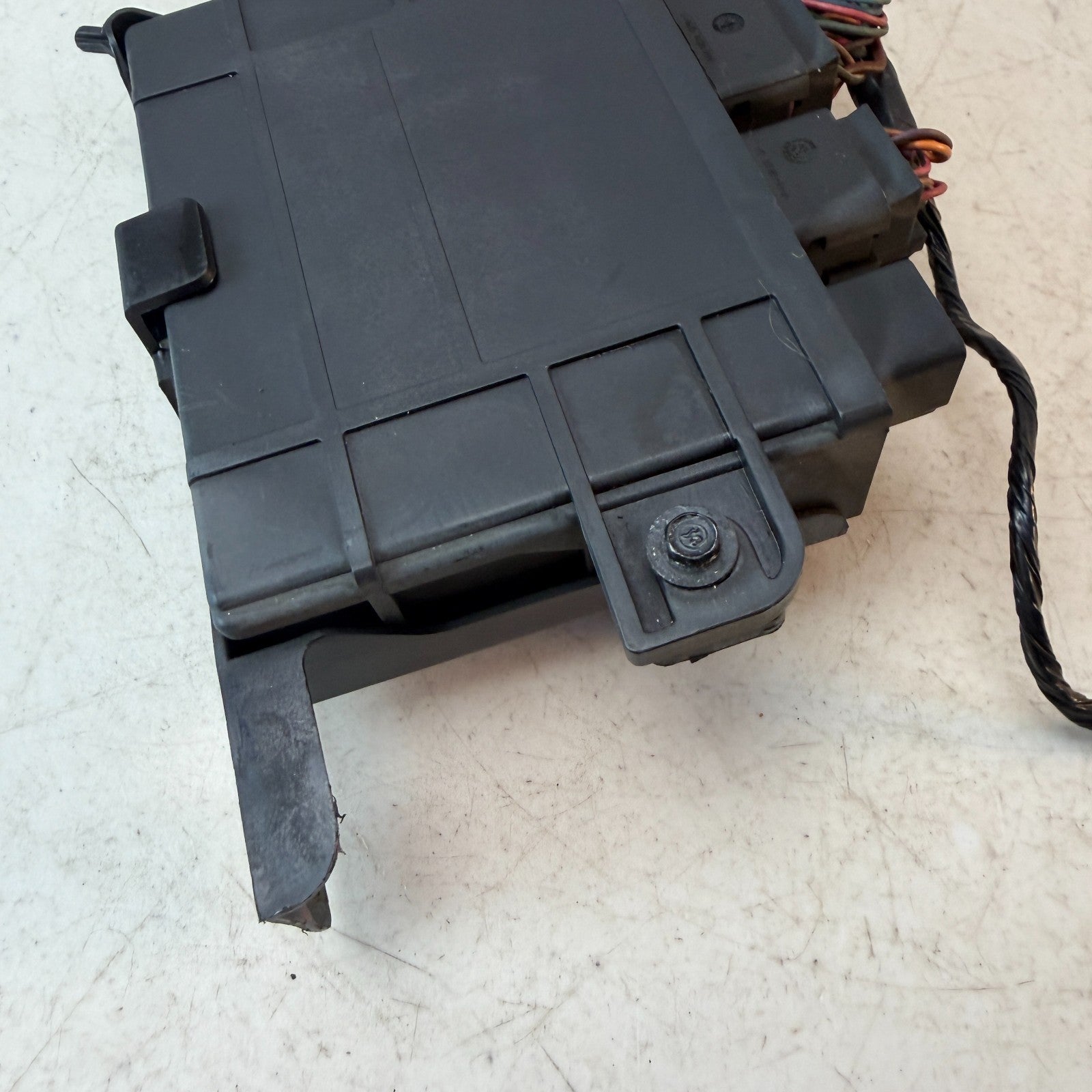 2005-13 CHEVROLET CORVETTE ANTI THEFT KEYLESS ENTRY CONTROL MODULE AAA40582 OEM