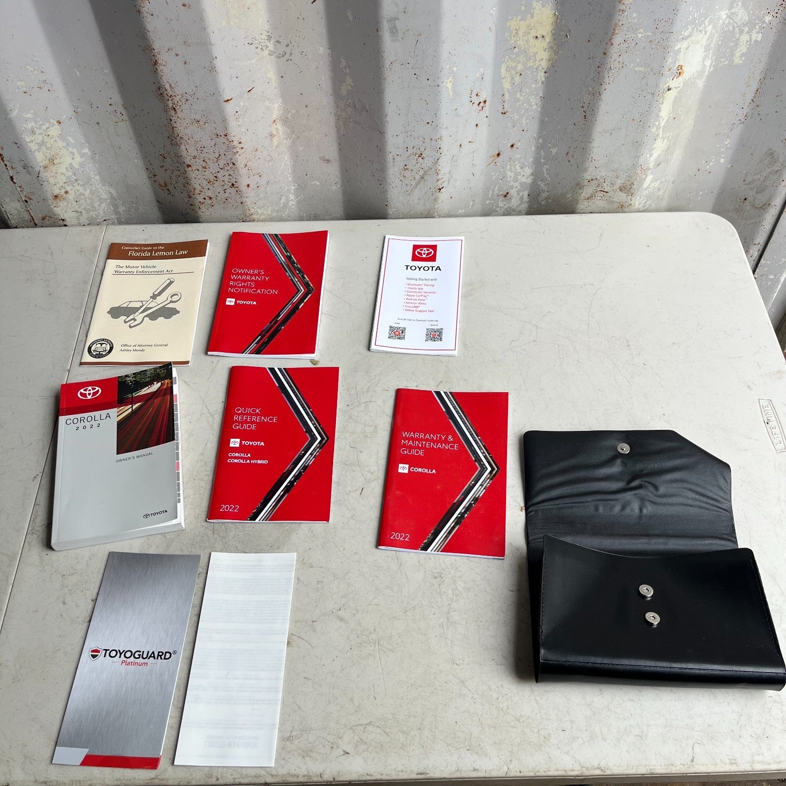 2022 TOYOTA LEATHER CASE FOR OWNER'S OWNERS MANUAL OPERATORS USER GUIDE OEM