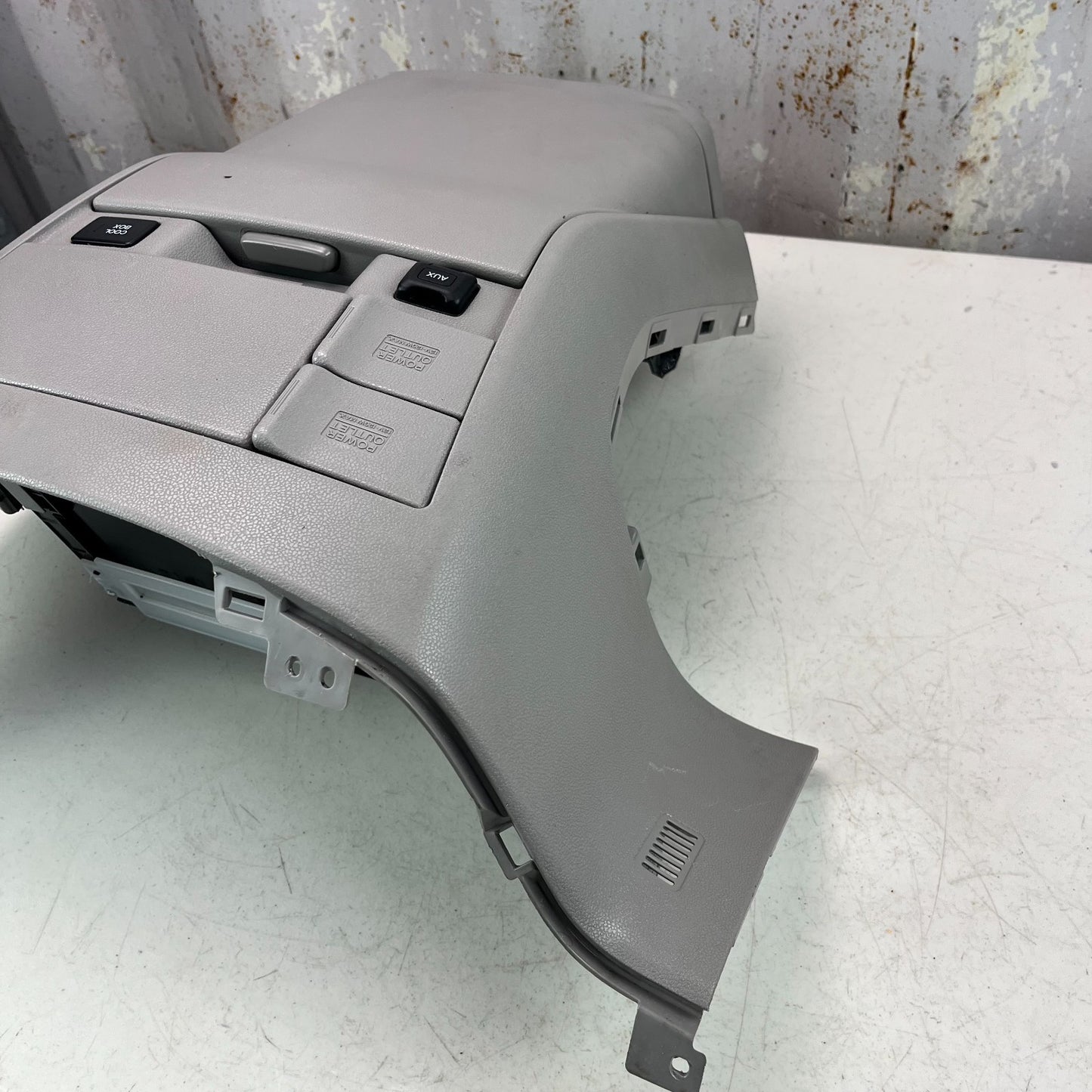 2011-2013 HONDA ODYSSEY FRONT LOWER CENTER DASH STORAGE BOX POWER OUTLET AASY