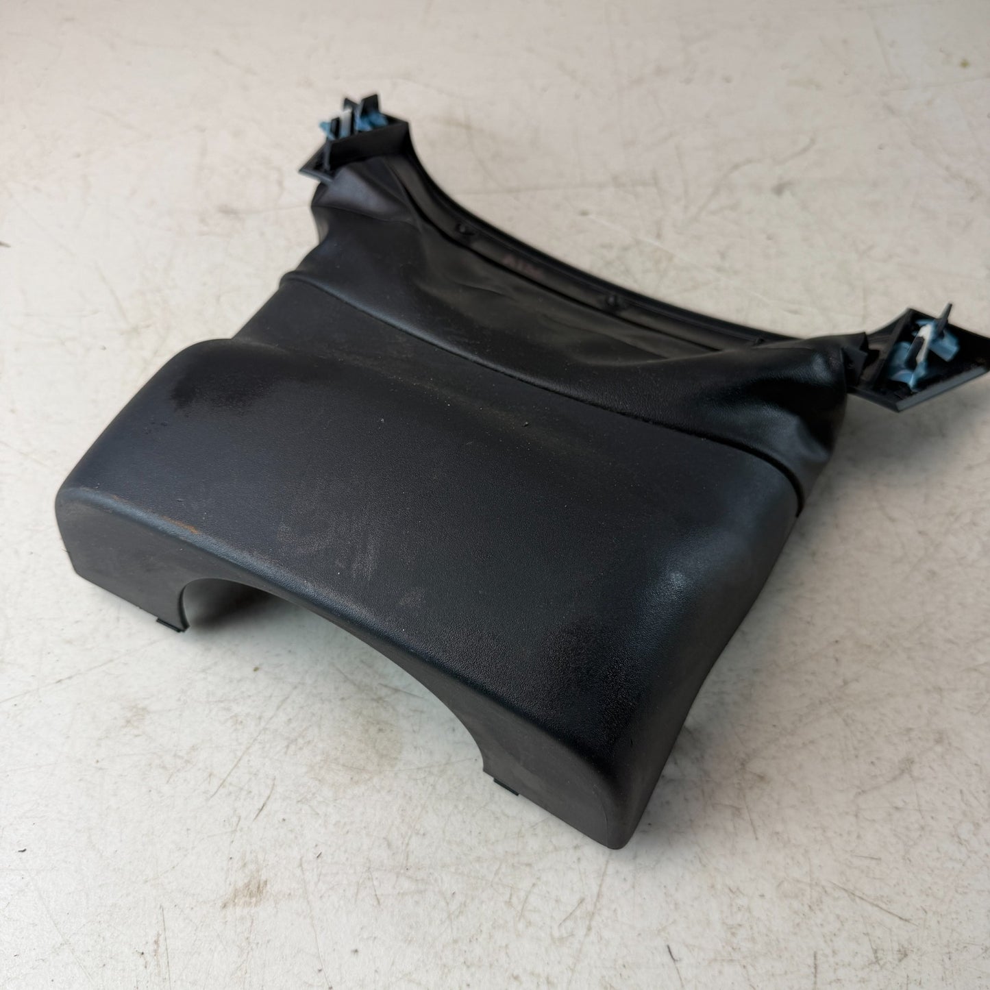 2015-2020 FORD F150 FRONT STEERING COLUMN UPPER SURROUND TRIM COVER FL3B-3530-B