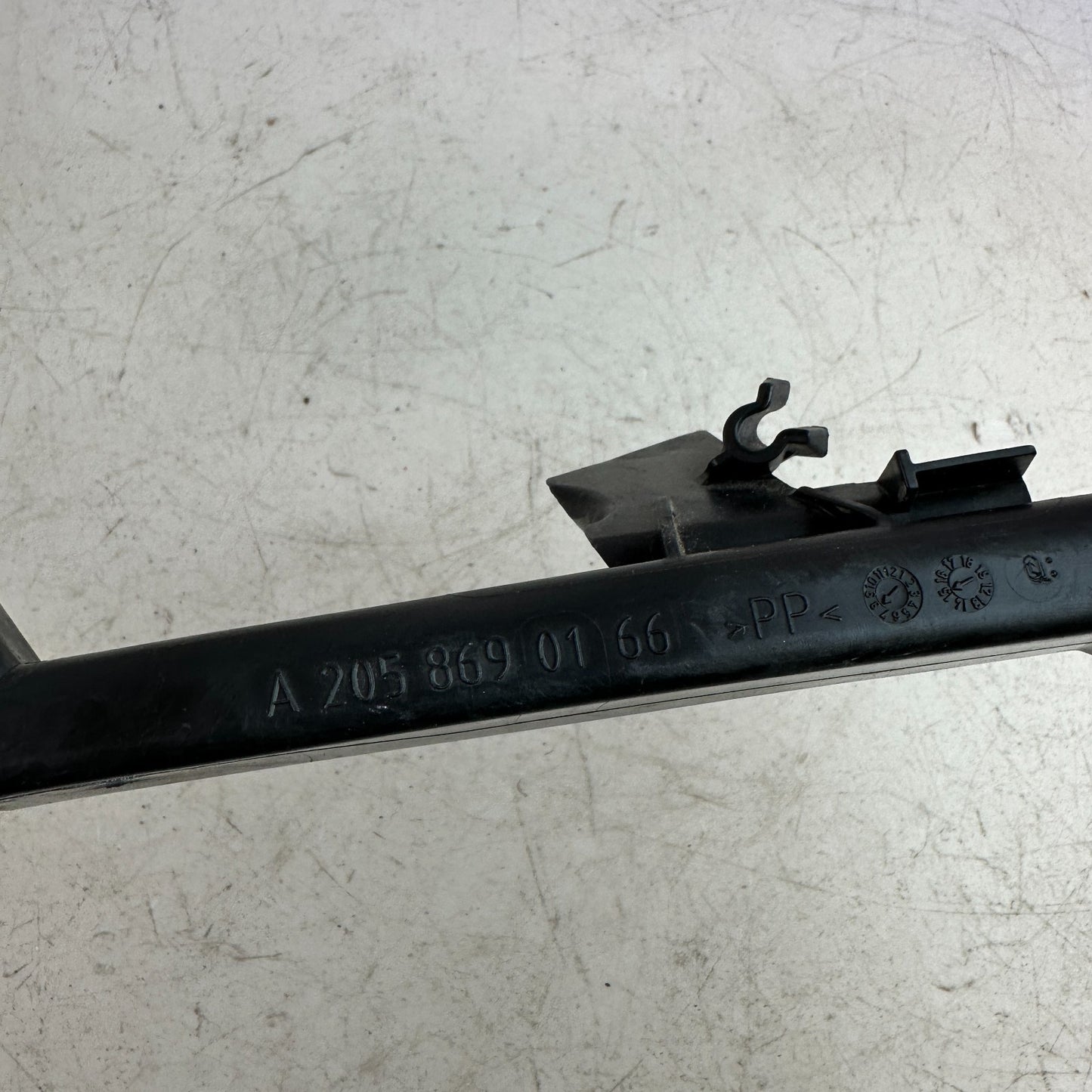 2015-2023 MERCEDES W205 C300 WINDSHIELD WASHER FLUID RESERVOIR FILLER NECK OEM