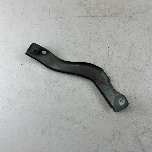 2016-2024 CHEVROLET CAMARO LEFT FENDER MOUNT GUIDE SUPPORT BRACKET 23438030 OEM